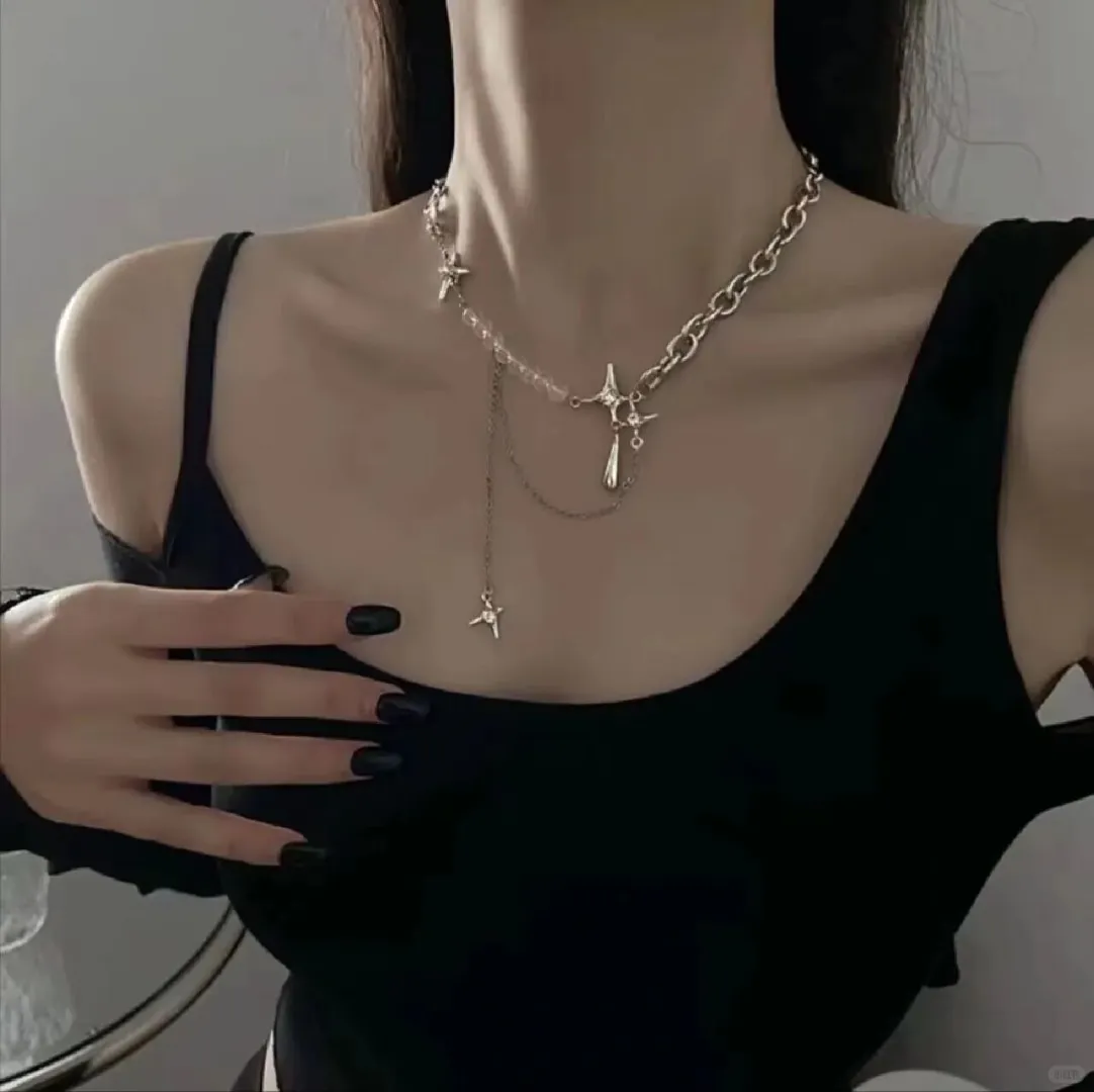 无脸🉐性感女头