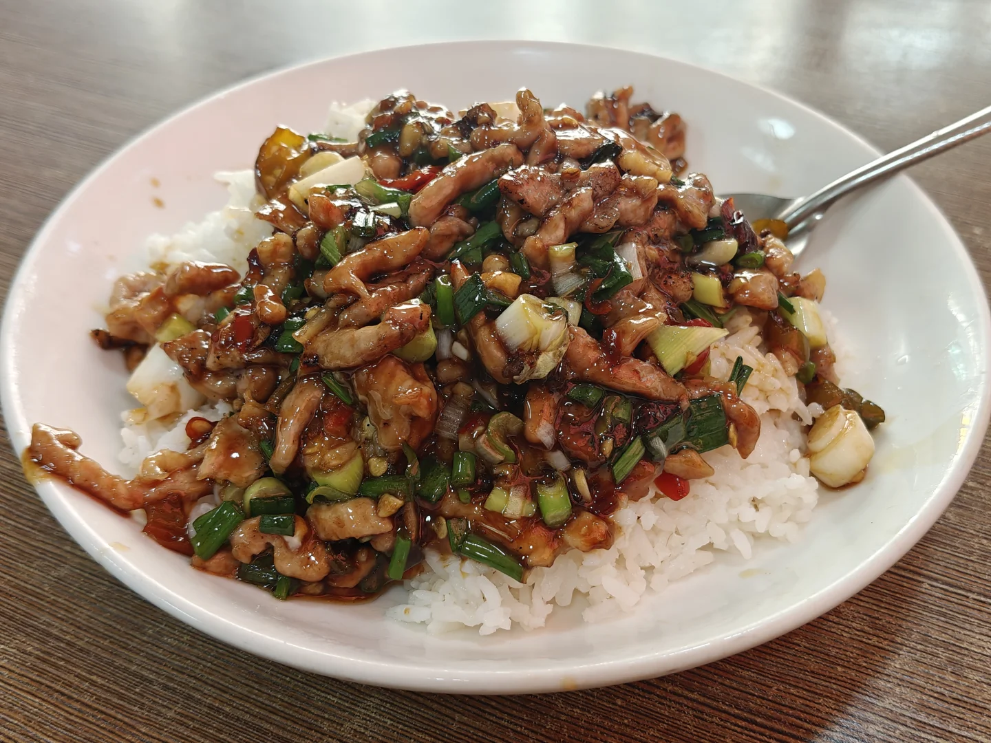 这家店为什么会被称之为重庆盖饭天花板？