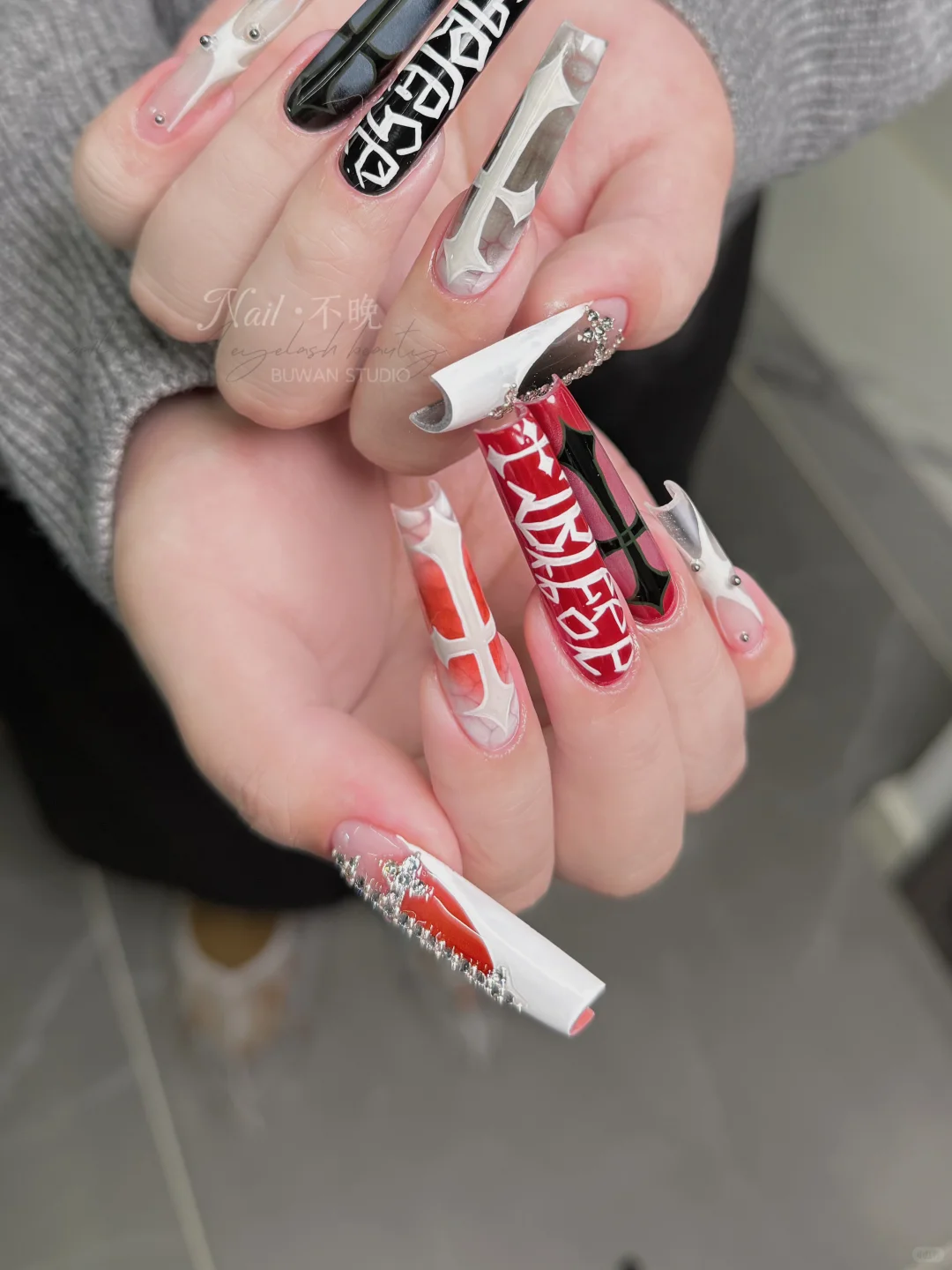 大同美甲｜朋克辣妹、红色➕黑色元素