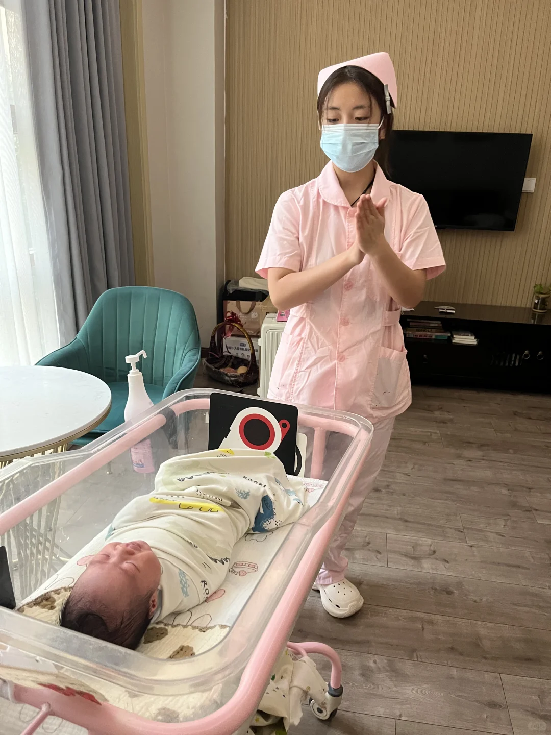 保定贝特月子中心｜我的神仙“小姨”天团拯救