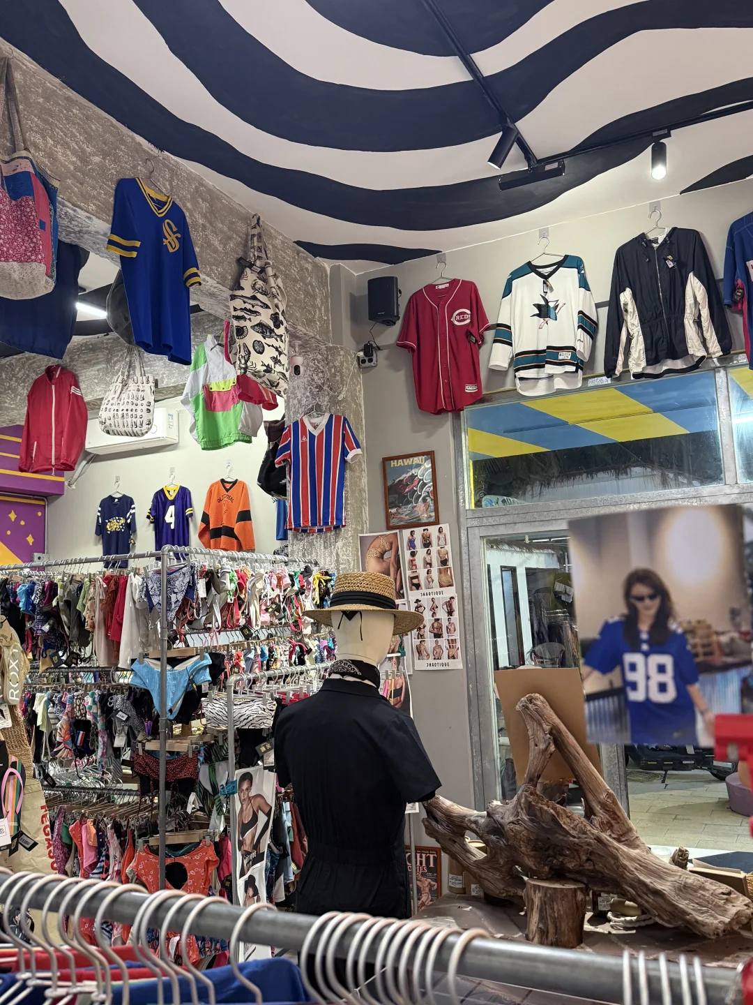 一定要逛一次的海边集合店‼️