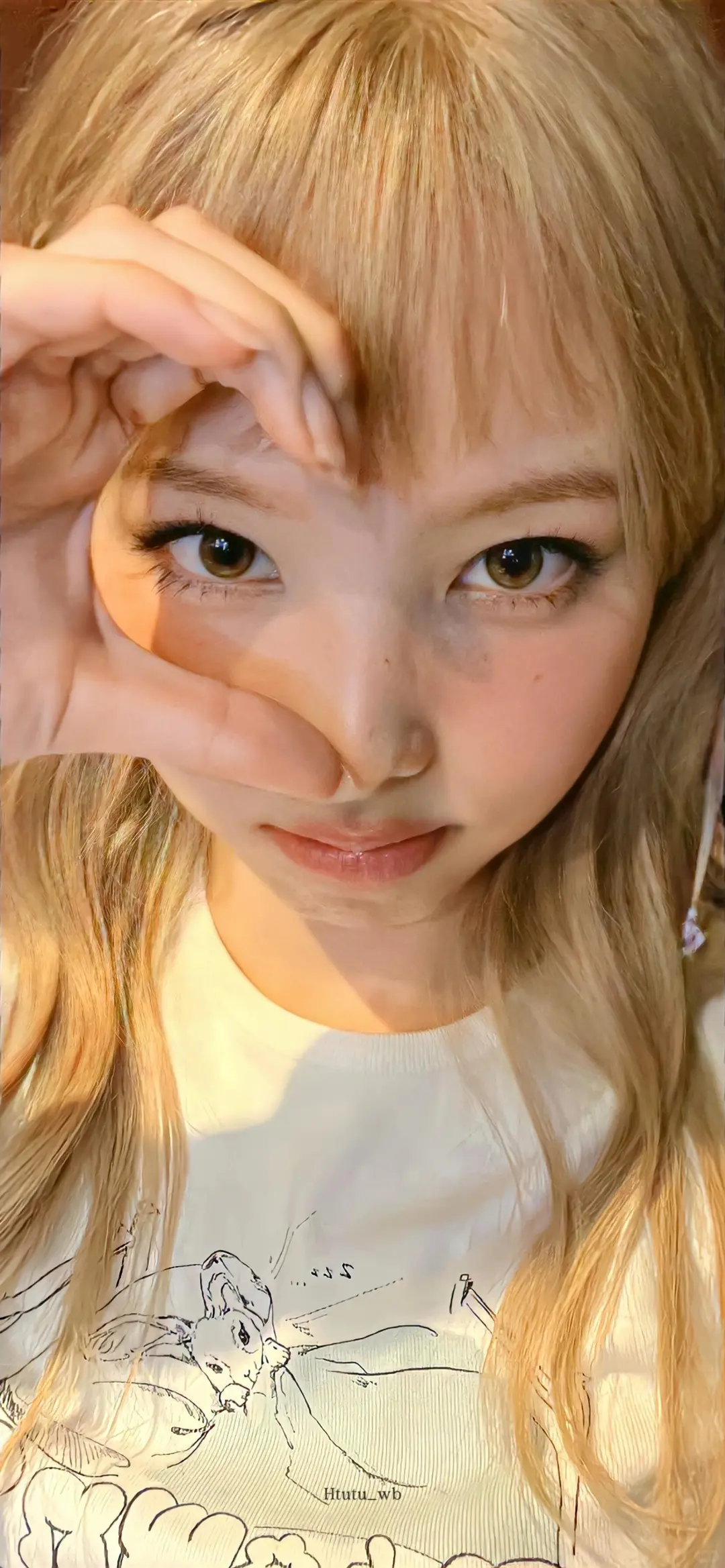 壁纸分享，脸姐好米