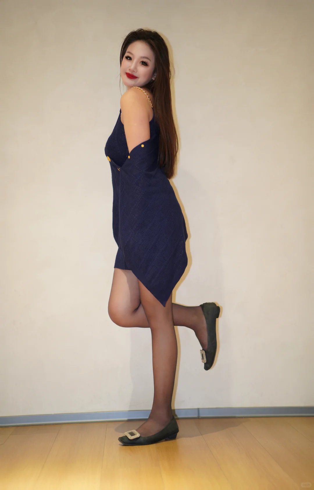 在楼道也能拍杂志大片