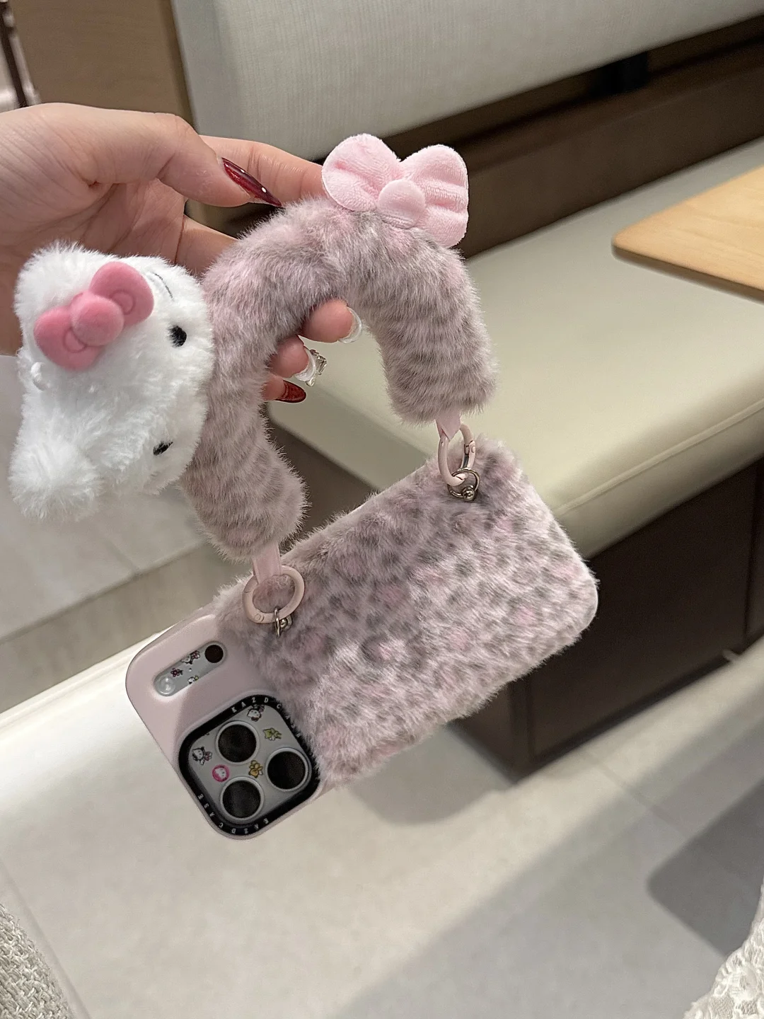 公主辣妹⊹⁺˖໋̟毛绒绒豹纹腕带kitty美辣疯🐆