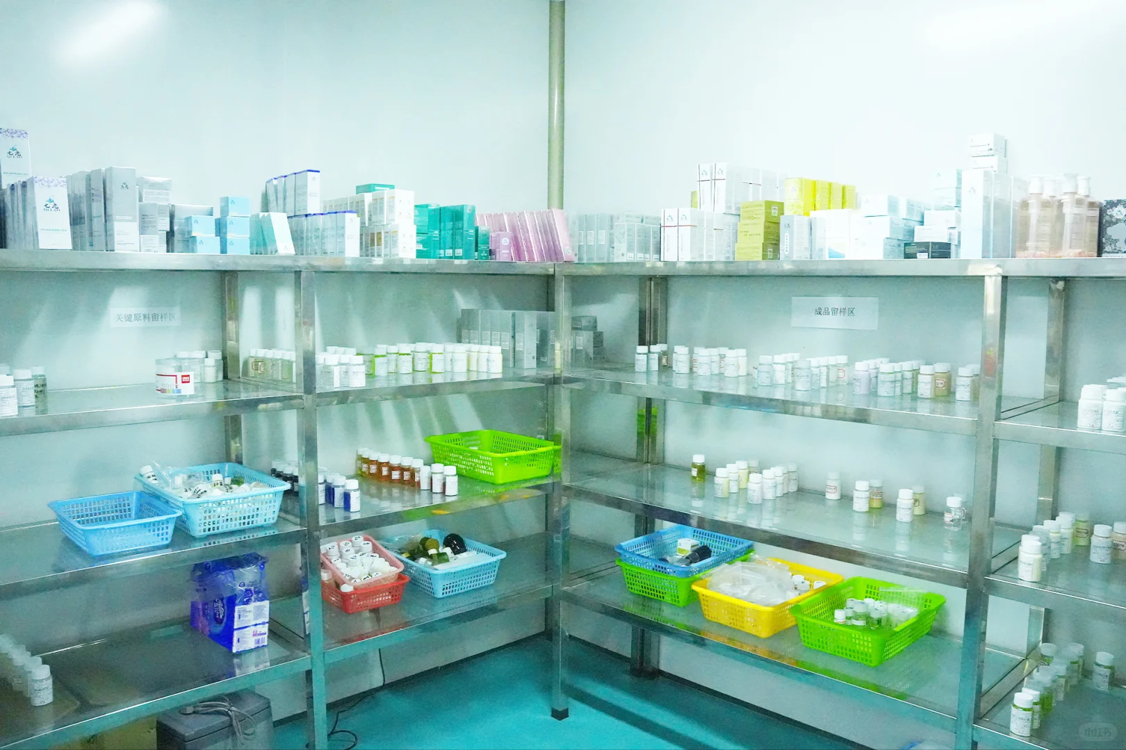 七老生产基地・实验室：13 年品质坚守