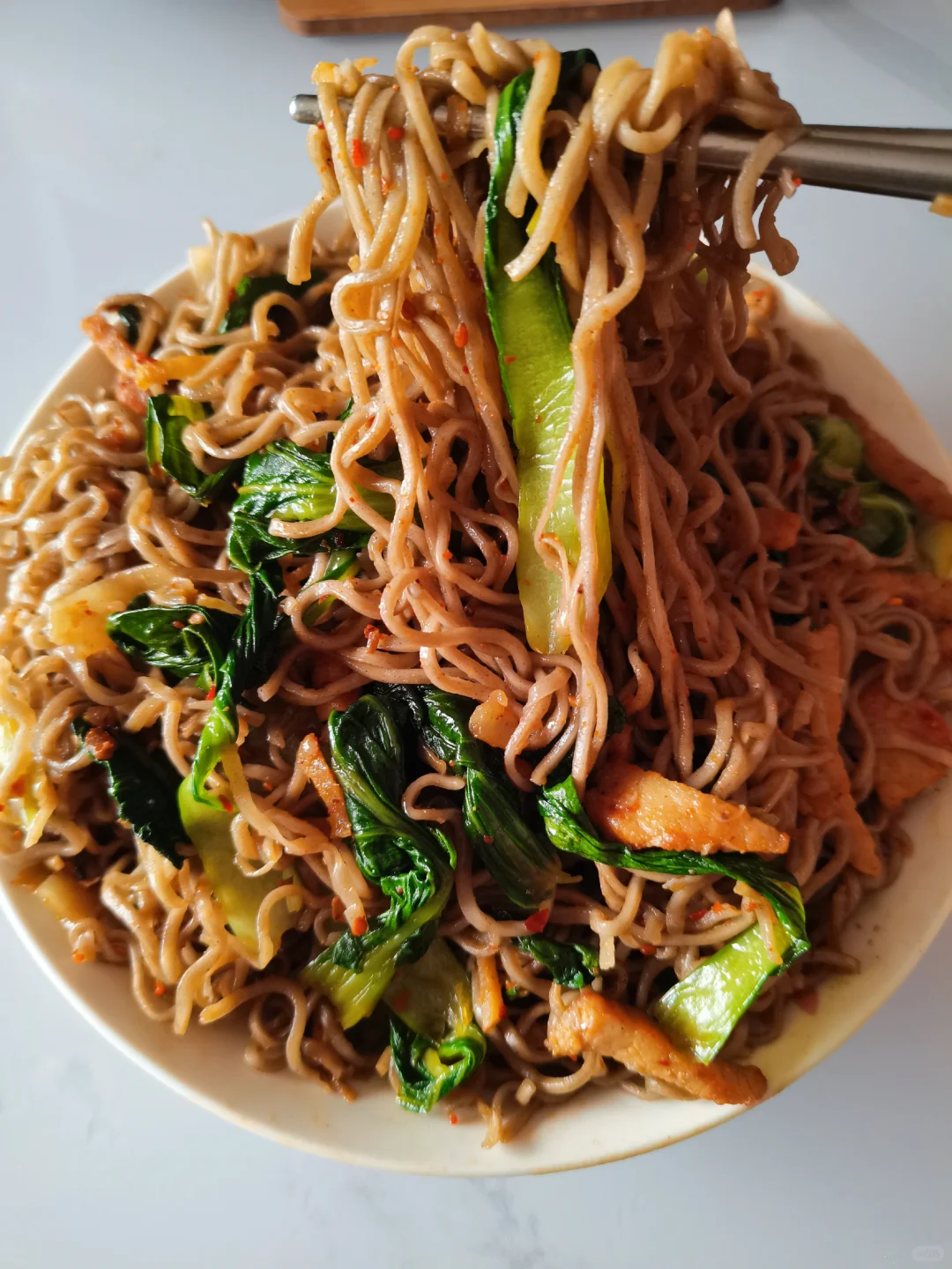 想吃炒面又怕胖，选它，荞麦炒面让你吃到爽