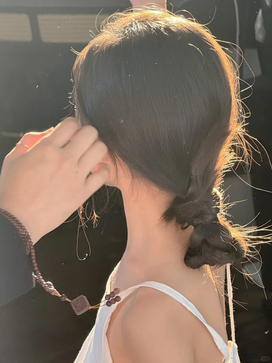 侧脸比正脸好看 ~~~