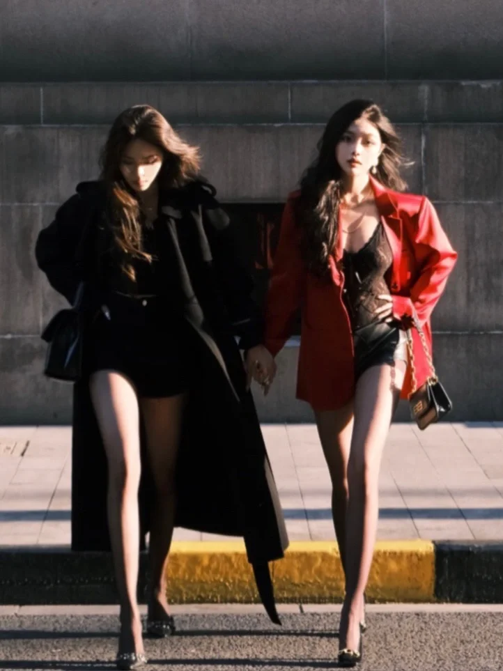 📷 装御姐好累，还好我会拍