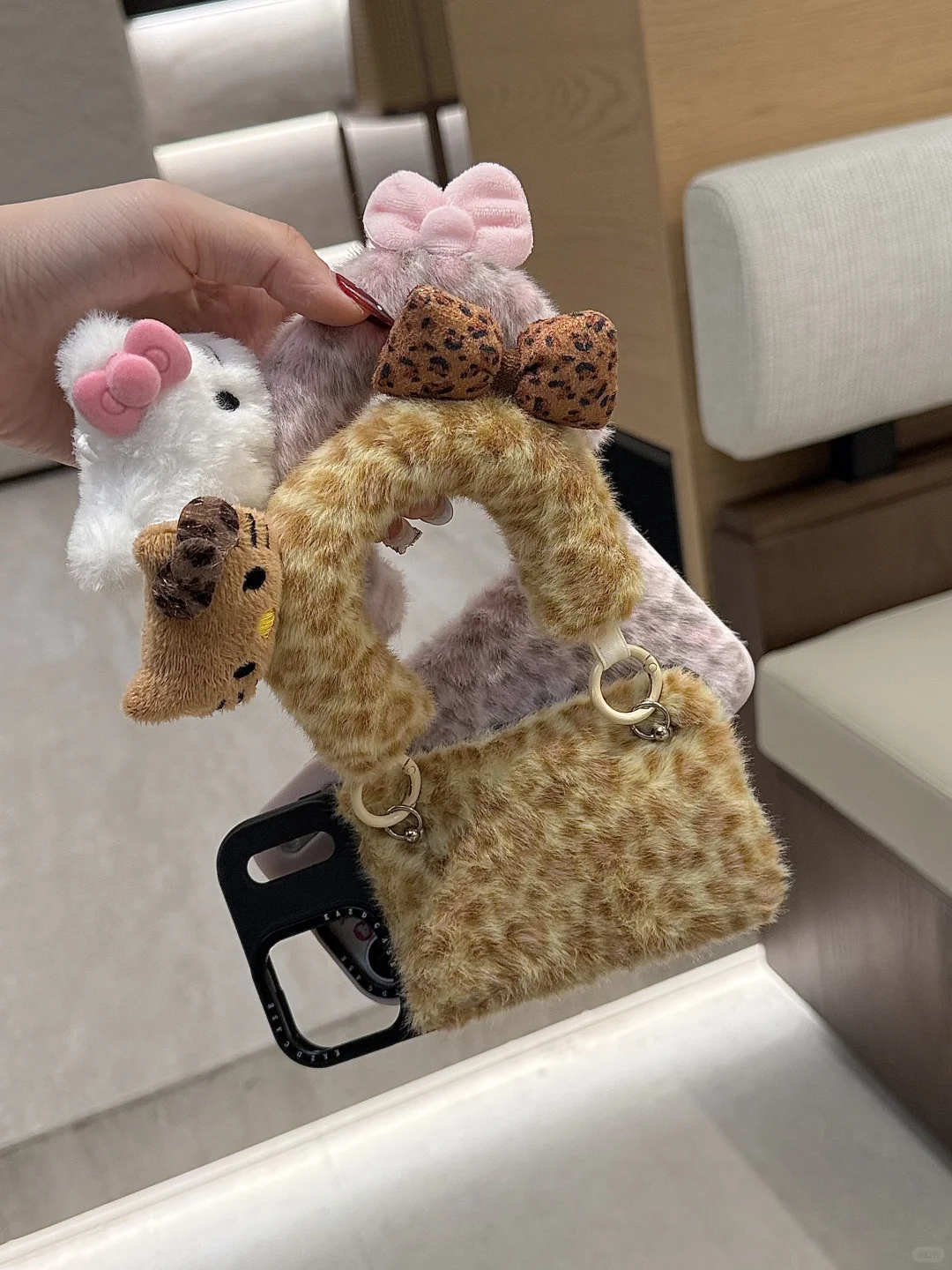 公主辣妹⊹⁺˖໋̟毛绒绒豹纹腕带kitty美辣疯🐆