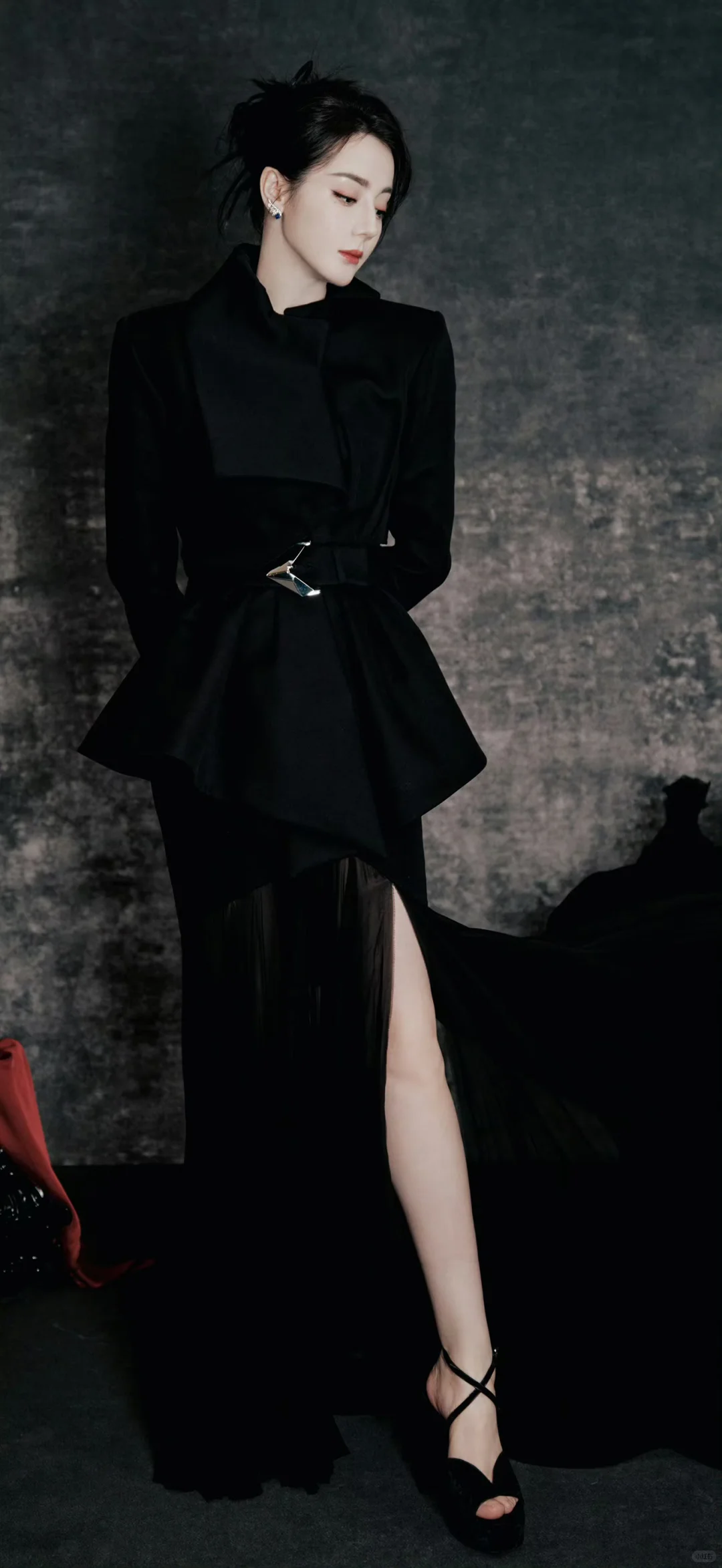 20251205明星壁纸｜【迪丽热巴】～