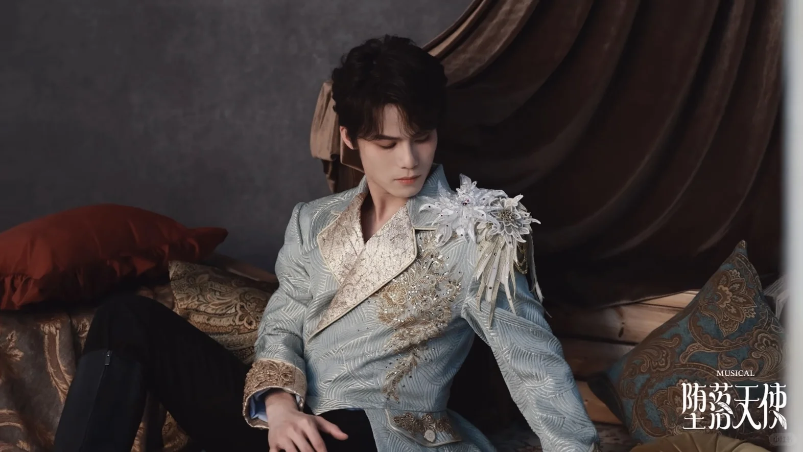 兰贵人爱嬷却实在美丽