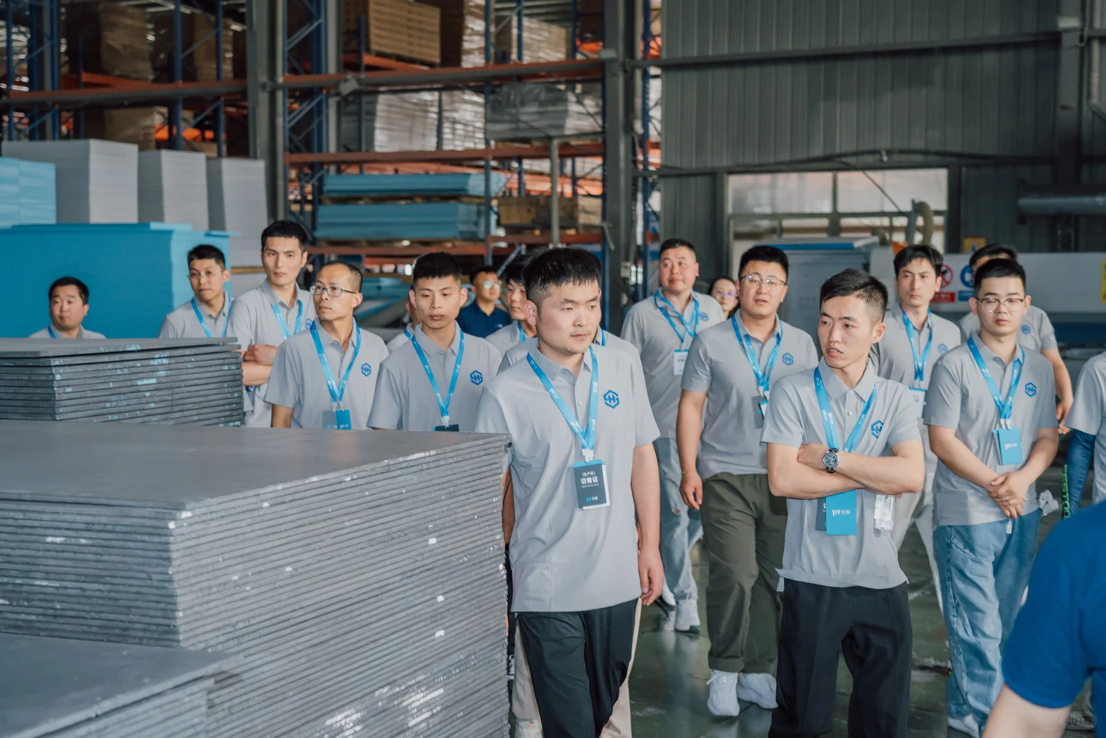 路虽远行则将至，事虽难做则必成