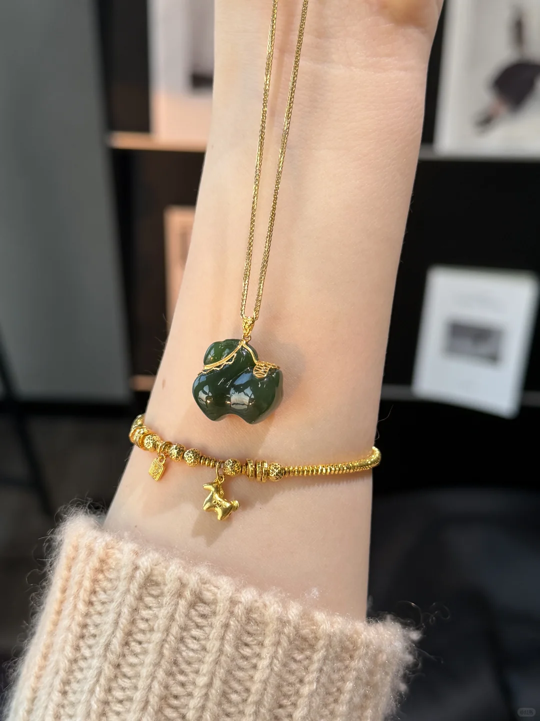 2026年锁定碧玉唐马！俄碧老坑料的质感绝了