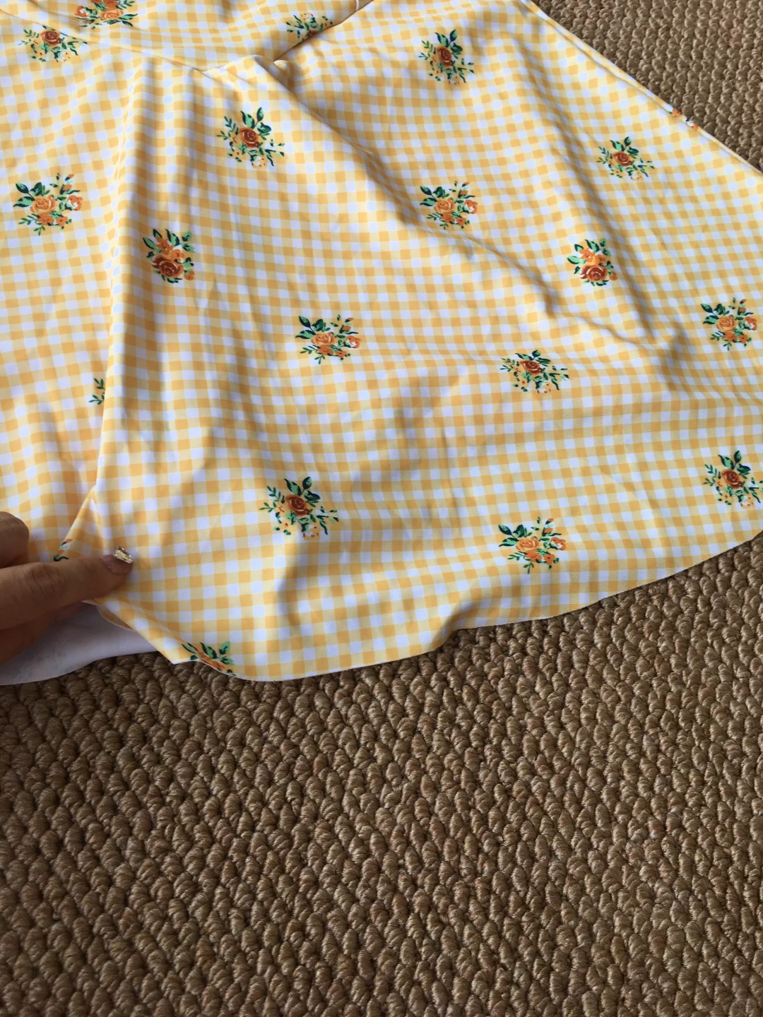 谁穿上都会说一句显瘦✨梨形天菜连体裙泳衣