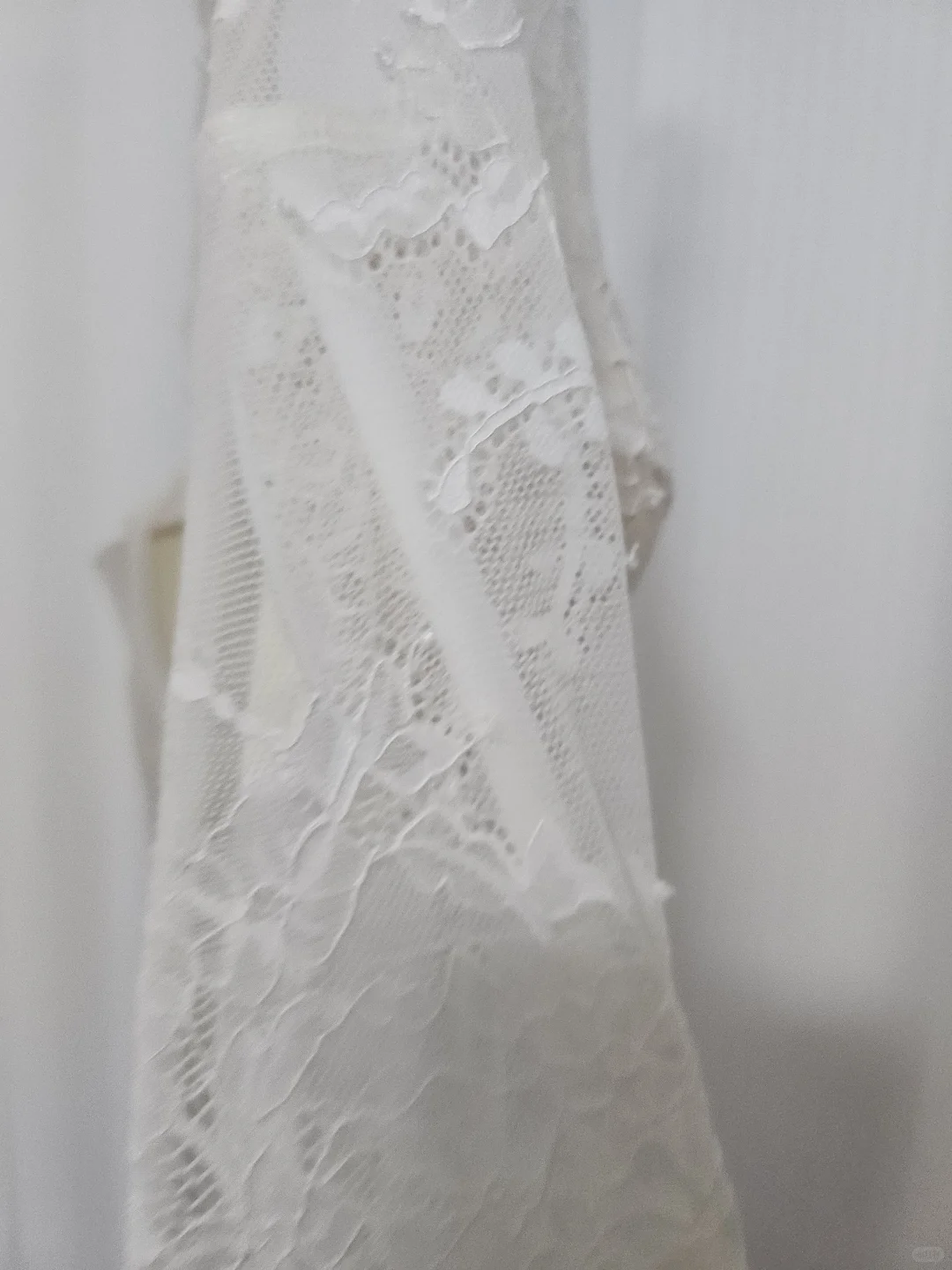 来啰来啰，适合辣妹的纯欲蕾丝鱼骨胸衣来啰