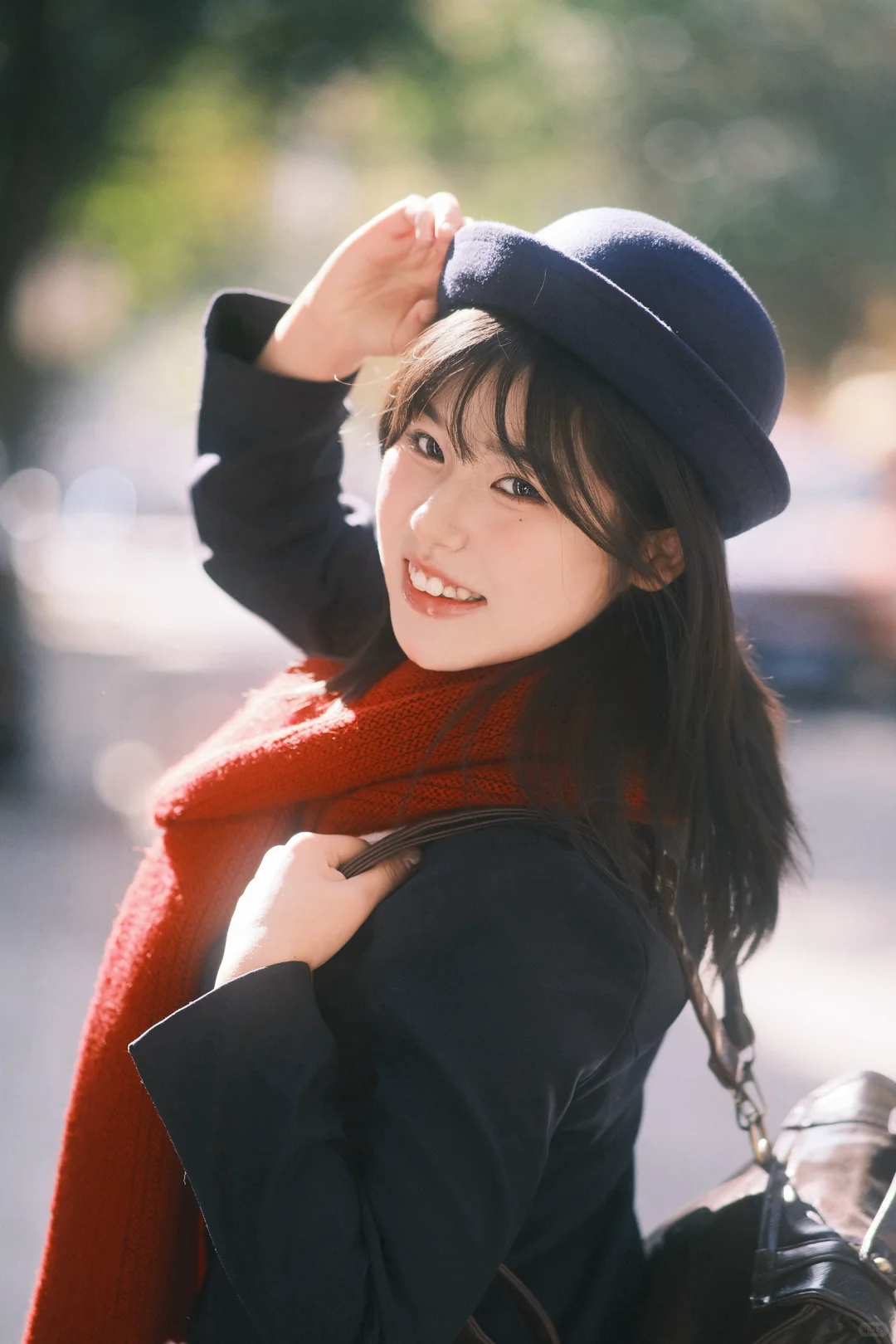 三年A班依依同学