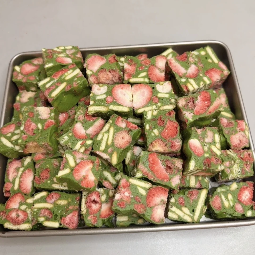 💚 疑似抹茶草莓失去所有力气和手段……