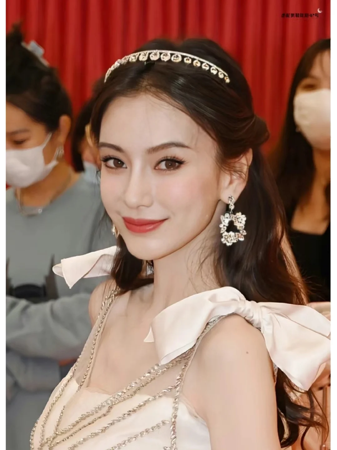 把baby P回嫩模时期