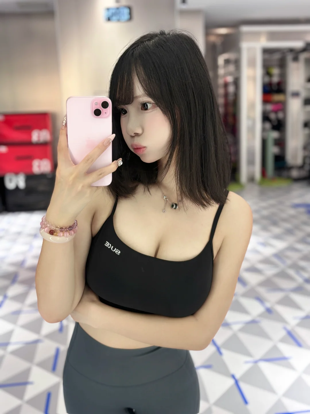 健身女孩的健身穿搭