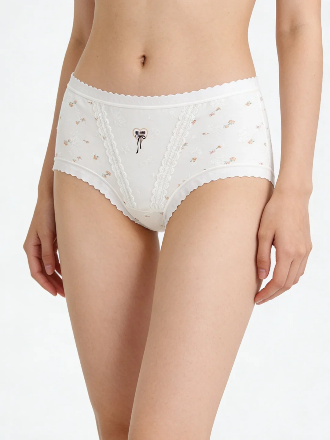 “挖到宝藏内裤！软乎乎像裹了朵云☁️