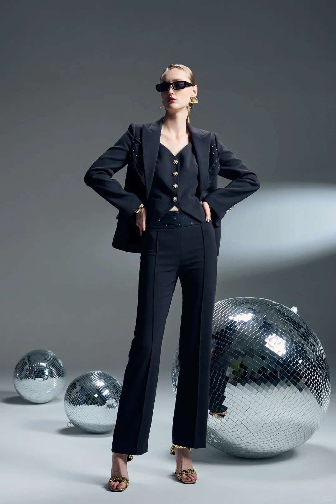 外模拍摄｜品质感西装连衣裙