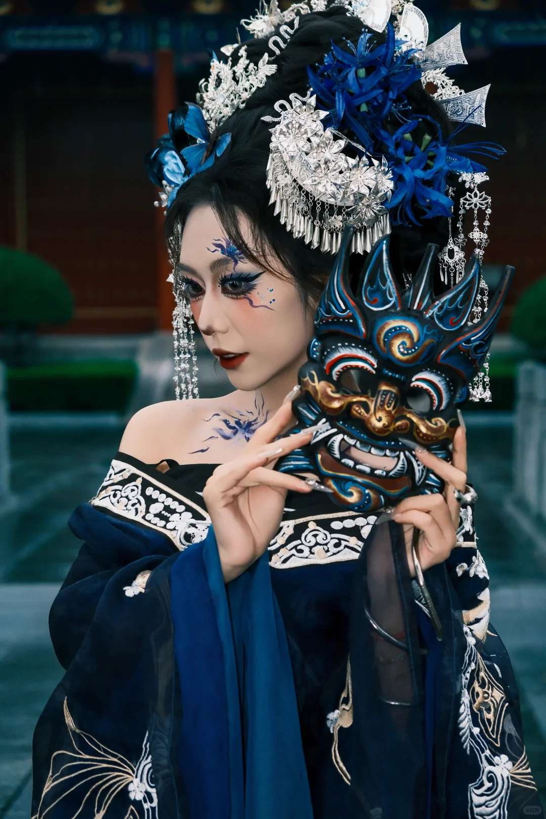 苗疆蛊女🕷“误入媚眼 难逃蛊术”｜济南妆造