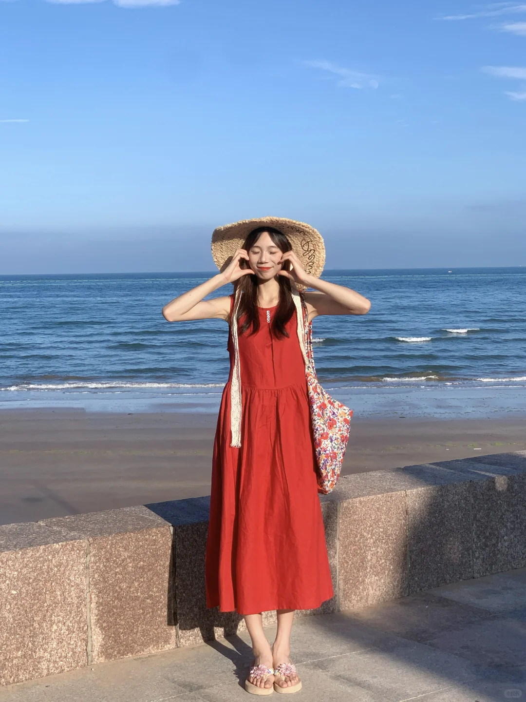 存一些海边拍照姿势！下次去海边就这么拍啦