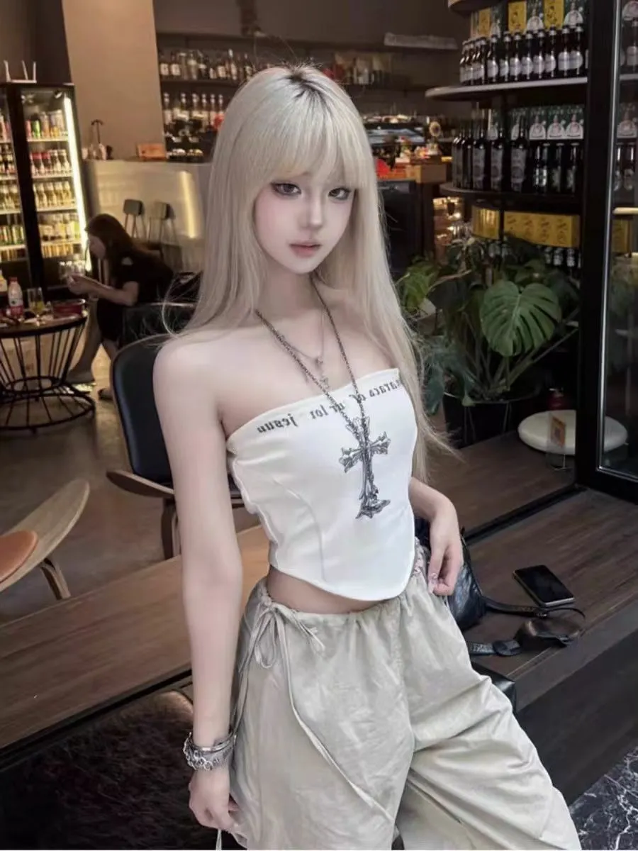 甜酷辣妹风穿搭｜又 A 又飒超吸睛