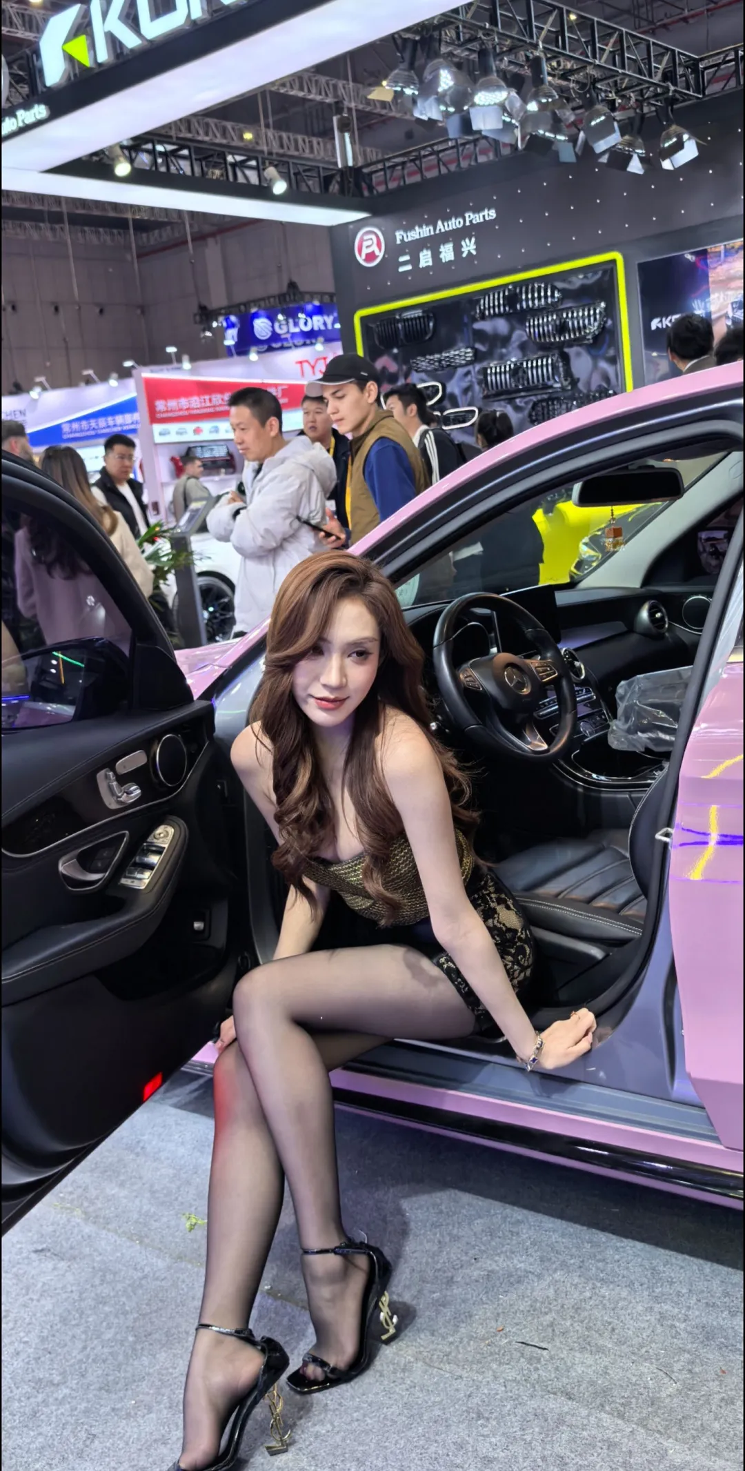 今日份壁纸/于欣儿.