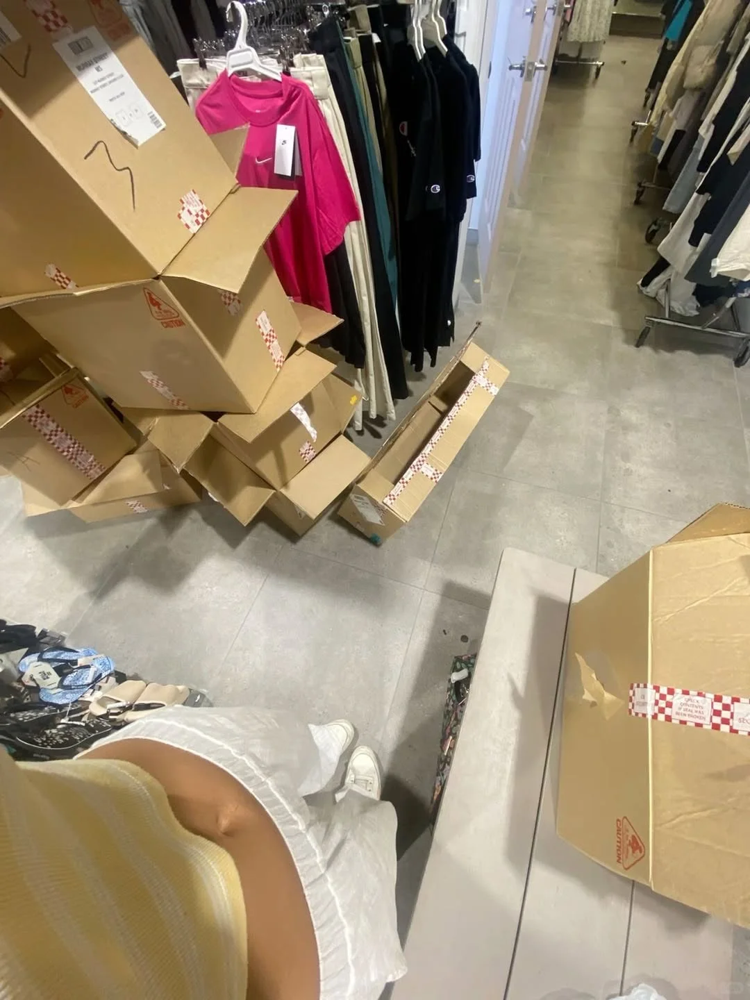 维秘小裙子飞起来啦