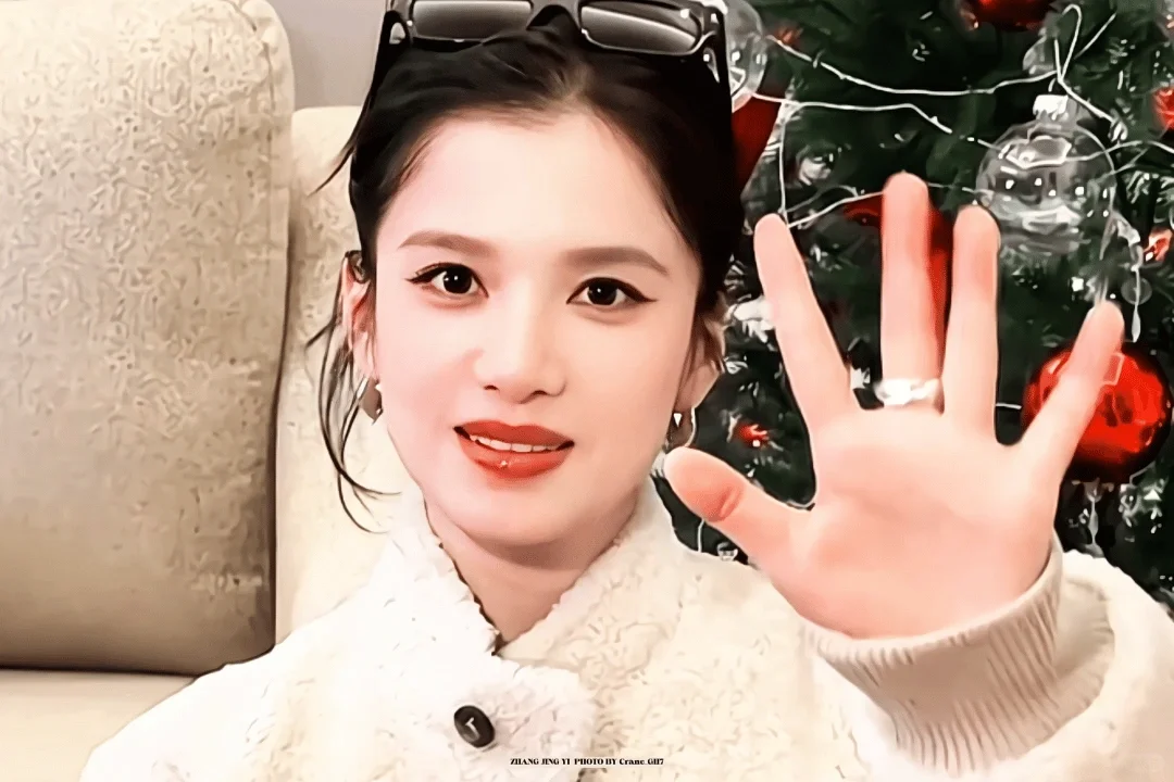 张婧仪*壁纸分享