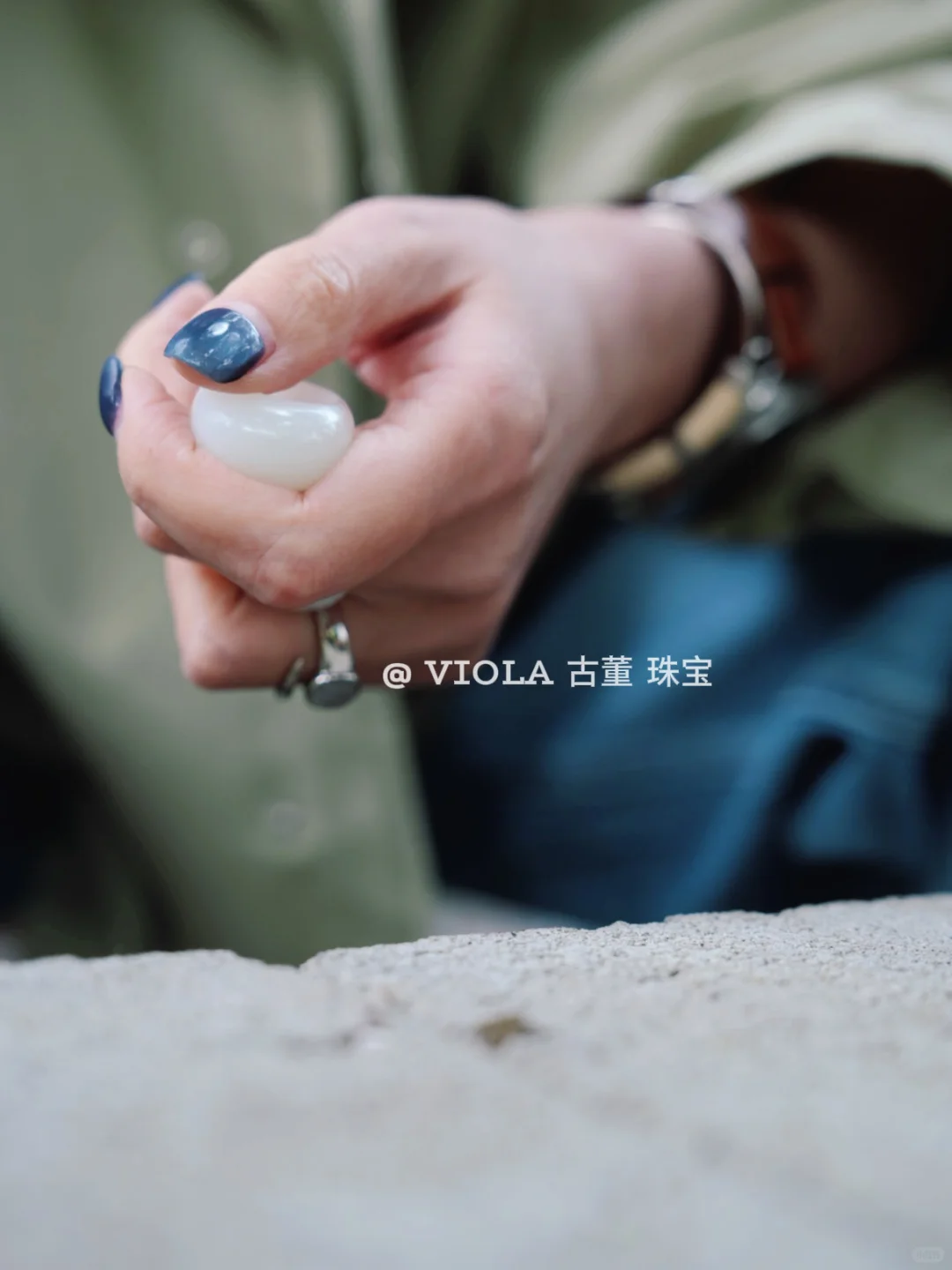 籽料｜“油疙瘩”一抹脂润，爱不释手的掌心尤物