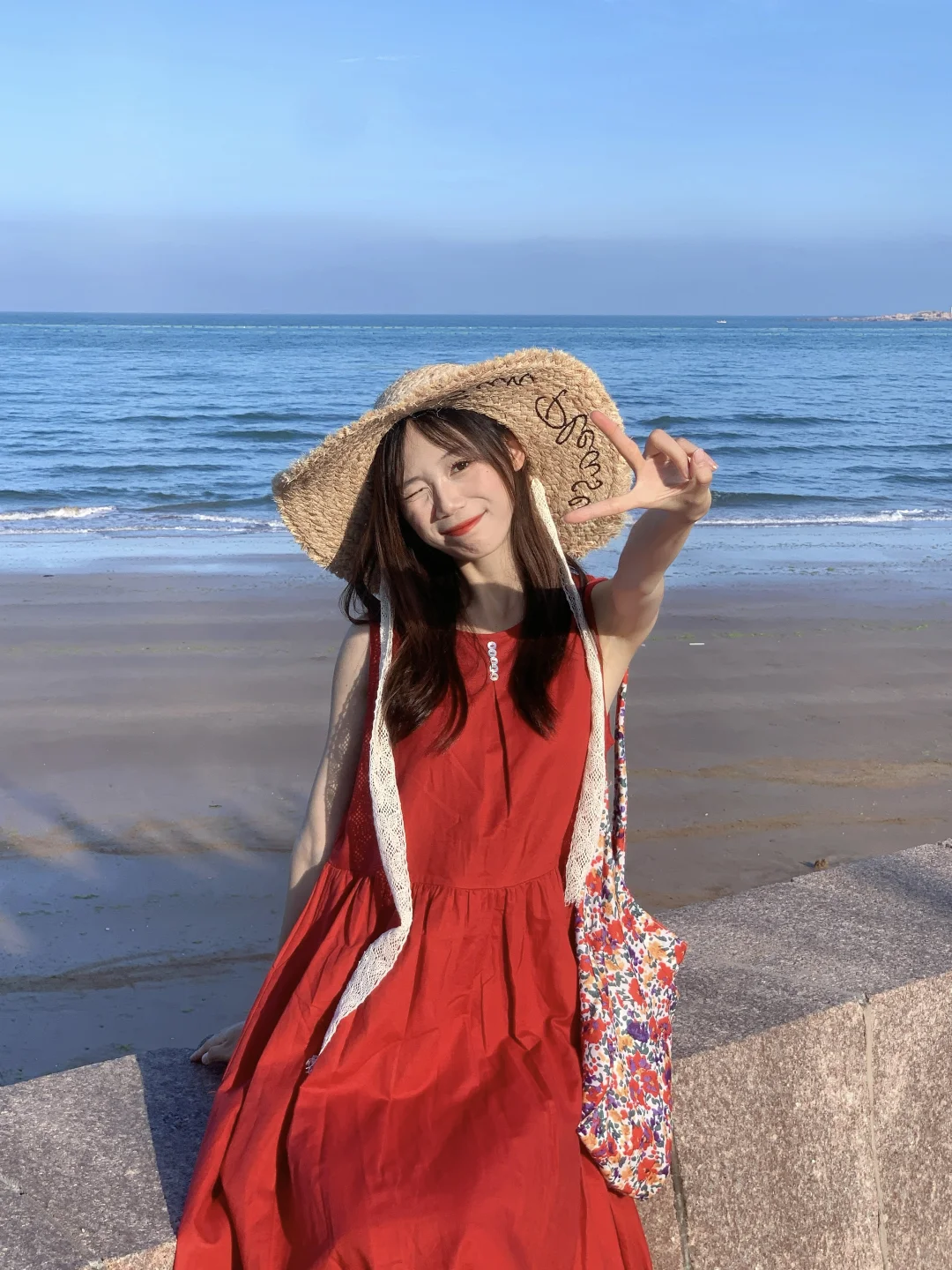 存一些海边拍照姿势！下次去海边就这么拍啦