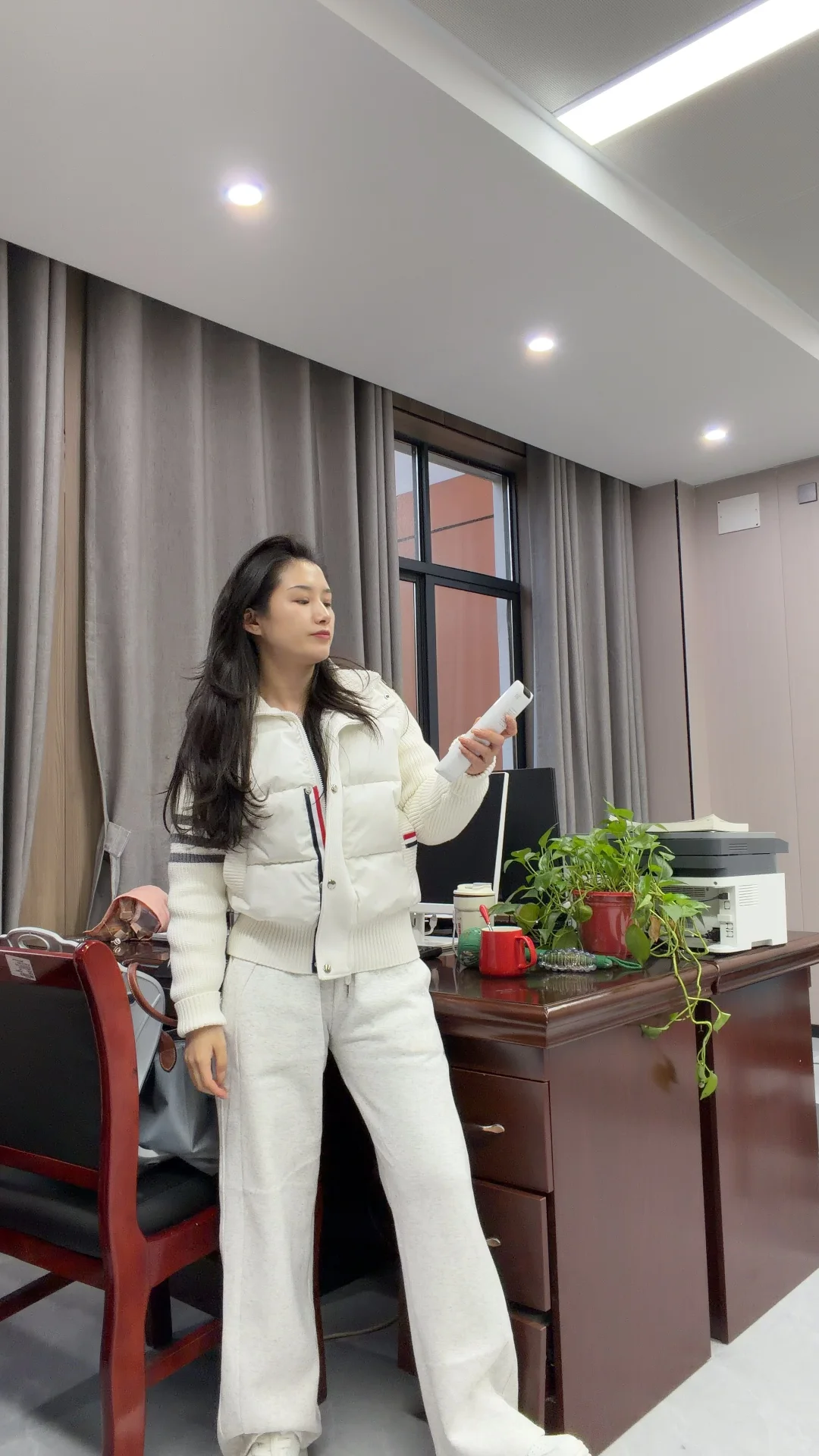 9套秋冬通勤实况图！同事都追着我要链接