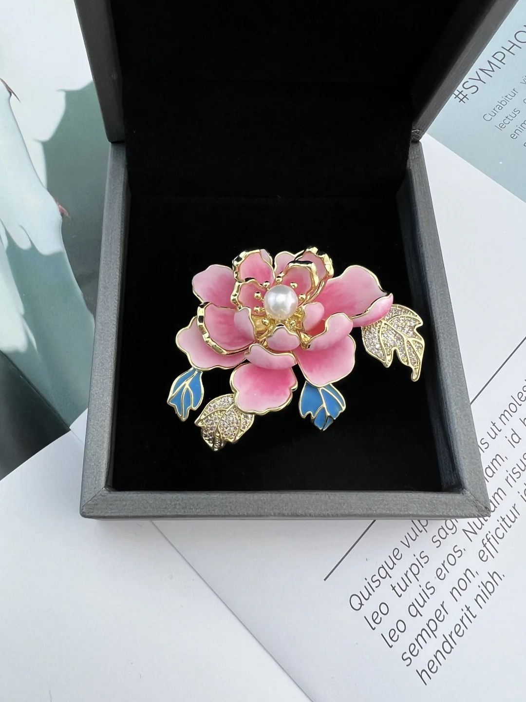 娇艳欲滴的国花