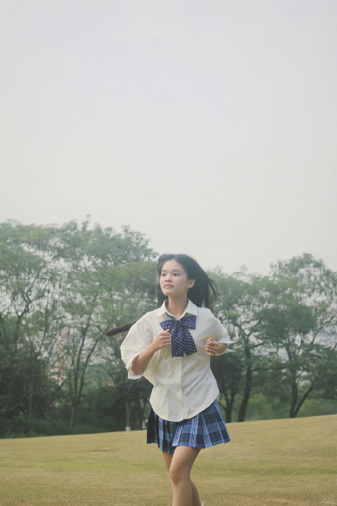 日系元气少女，每一张都想做头像的程度