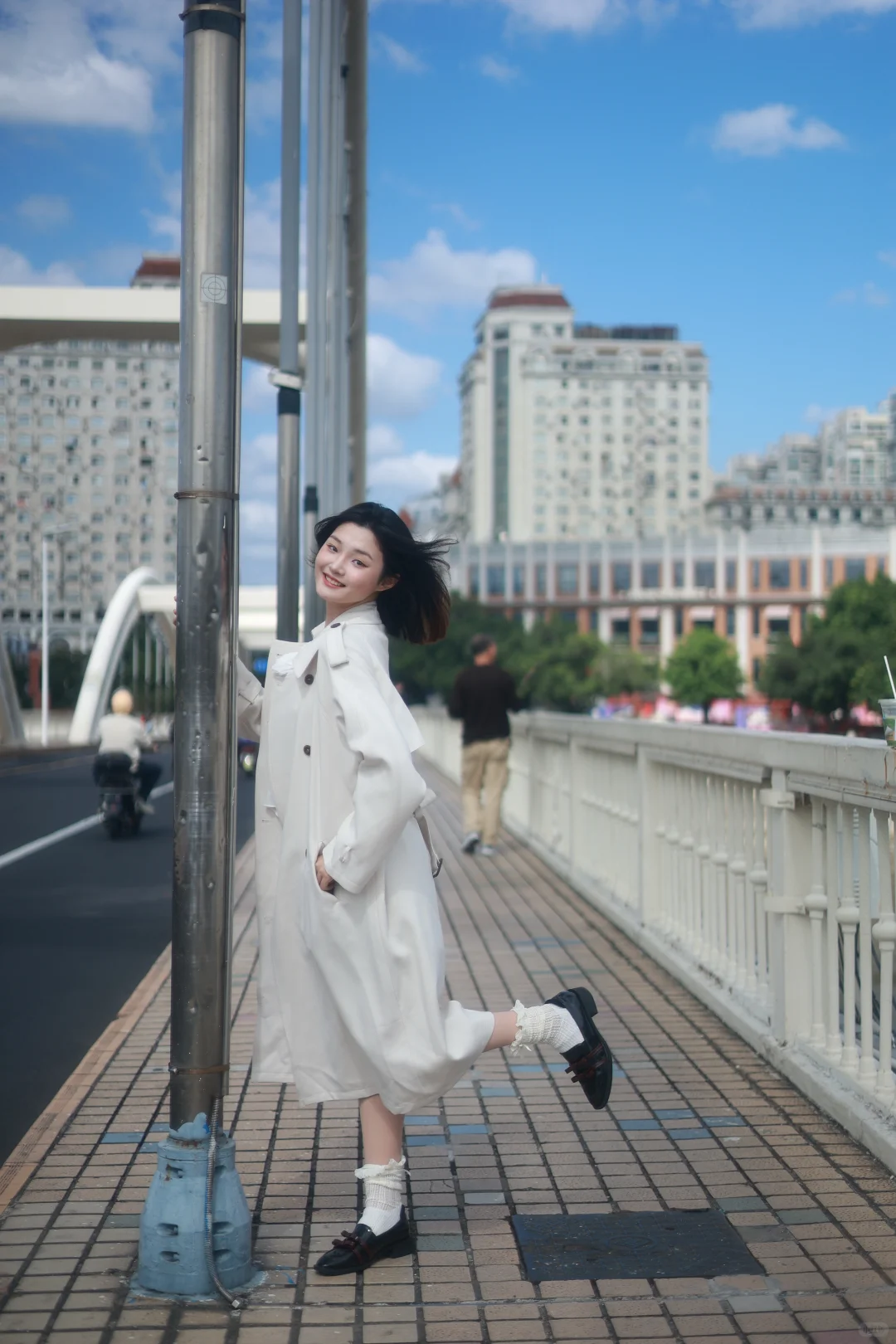 福州模特（疯狂找工作版）