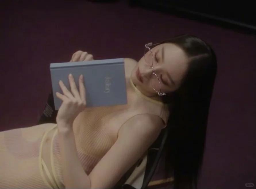 郑秀晶私藏solitary写真集‼️