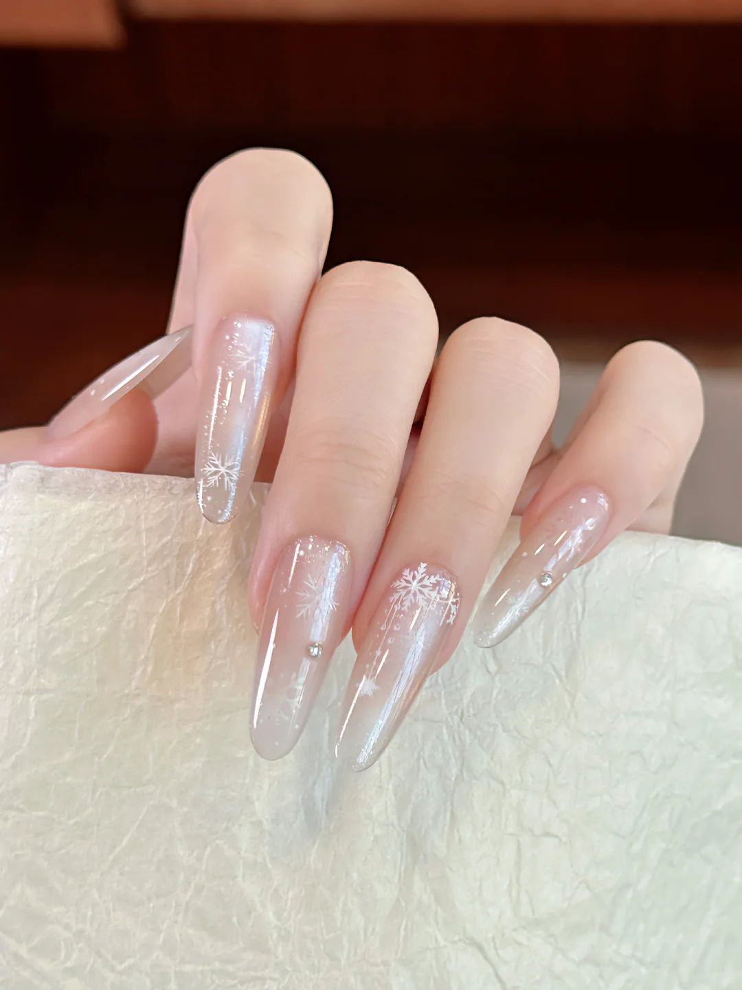 圣诞初雪•*❄️🎄 ིྀ⋆ 纯欲氛围感雪花美甲