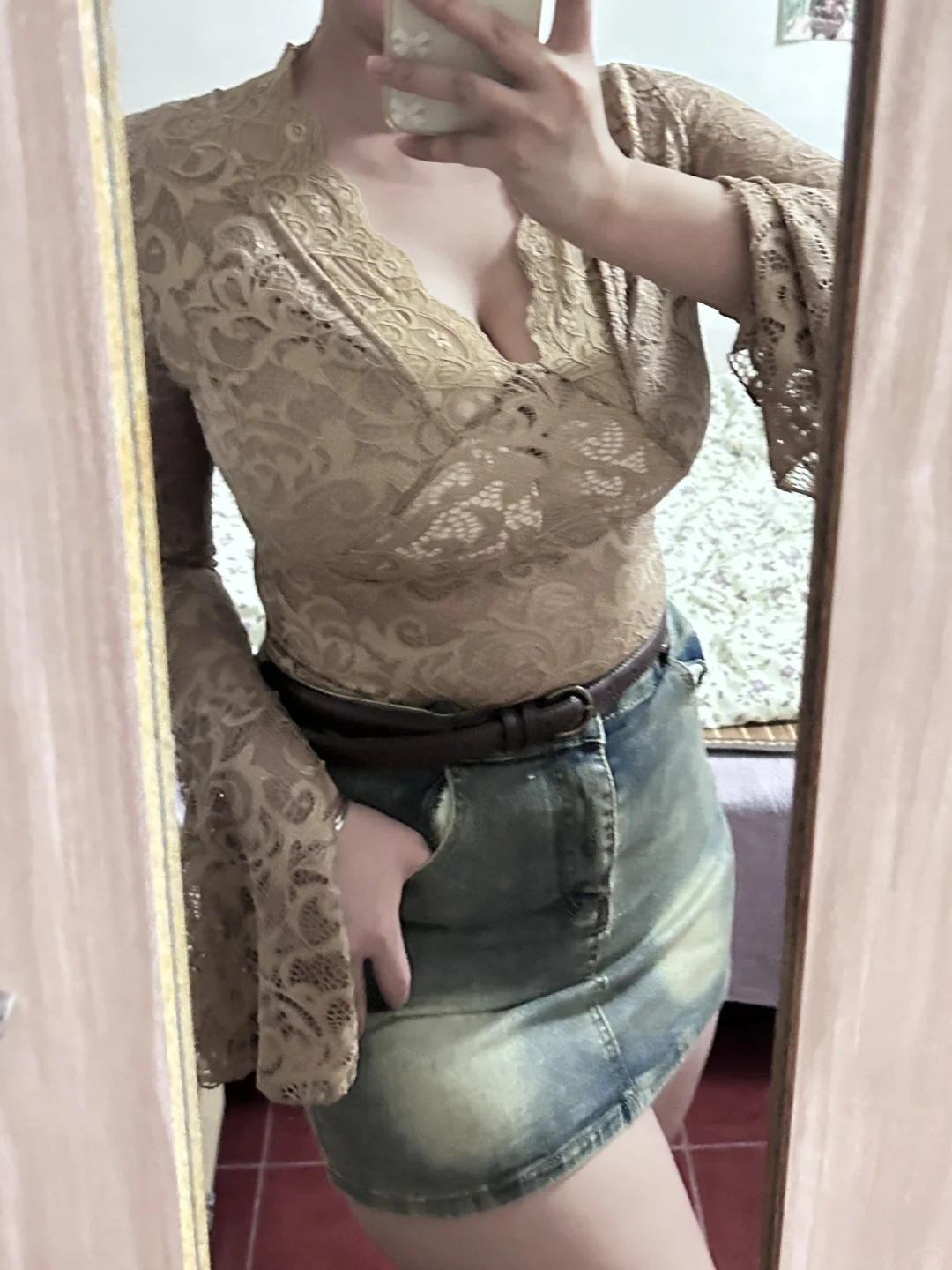 158/130 微胖女孩的大地色蕾丝上衣🥜