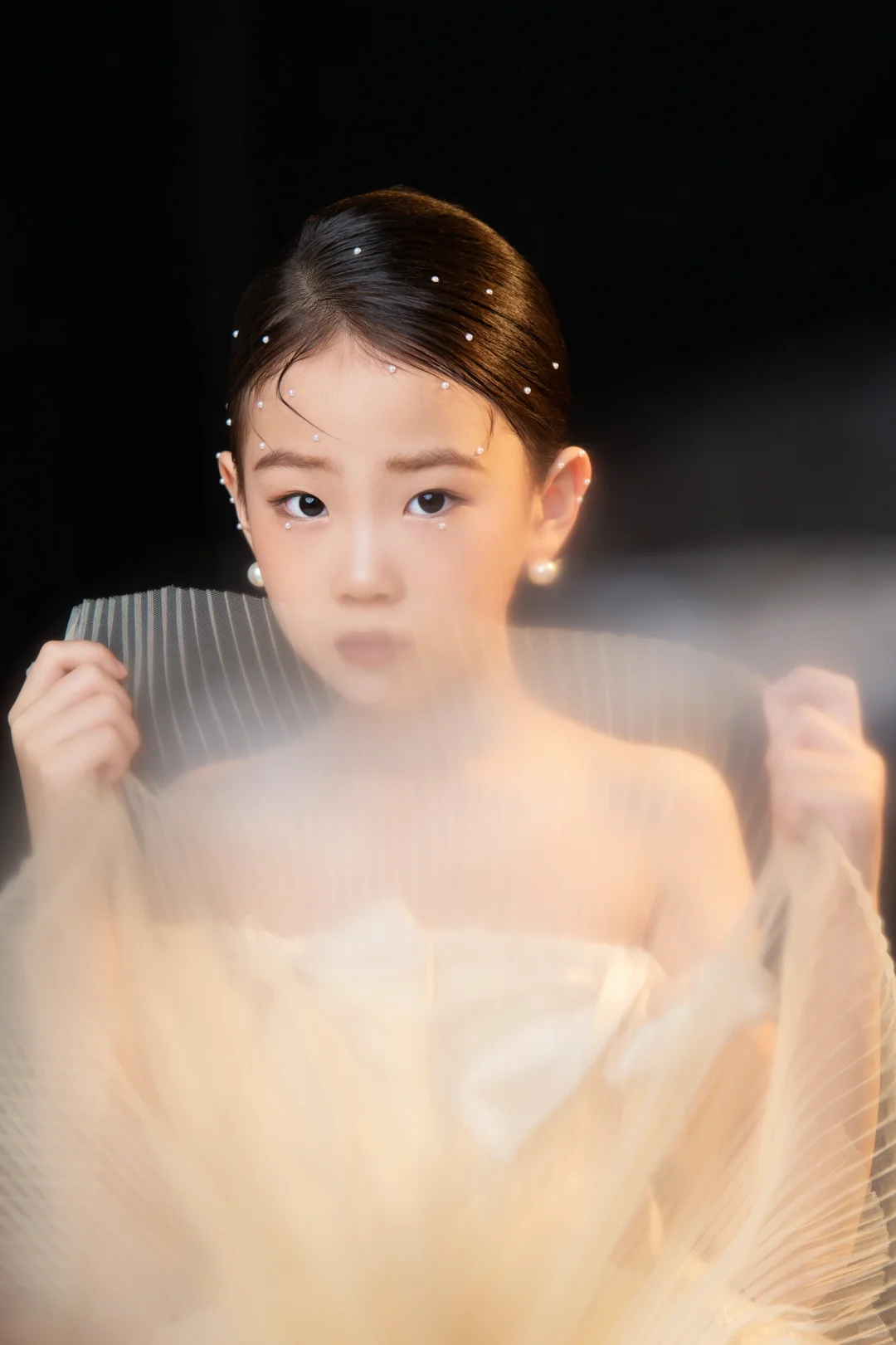 给影楼当模特拍的样片，反的底片也很好看呀。