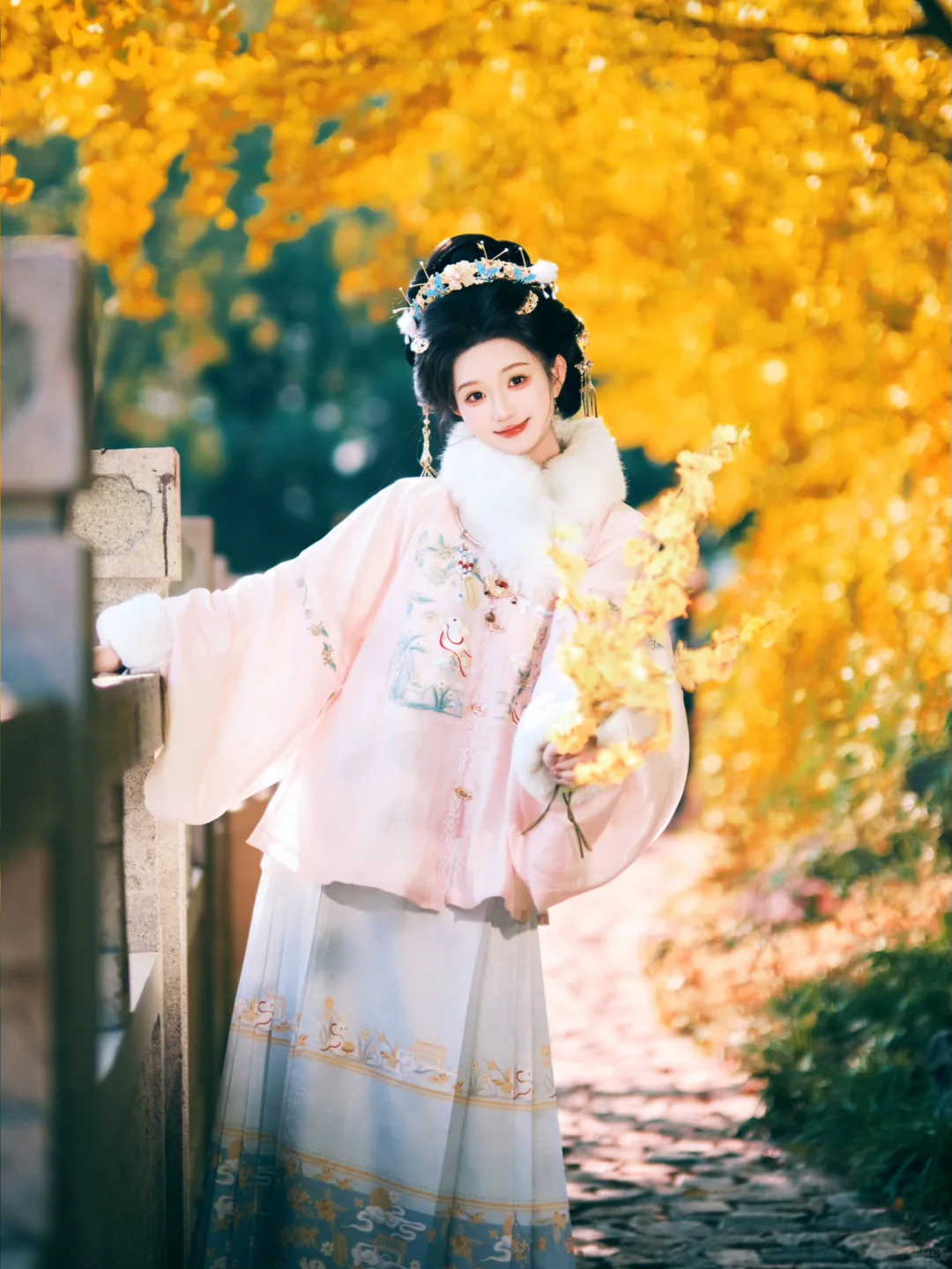 “爹爹说大家千金要样样精通”｜苏州明制写真