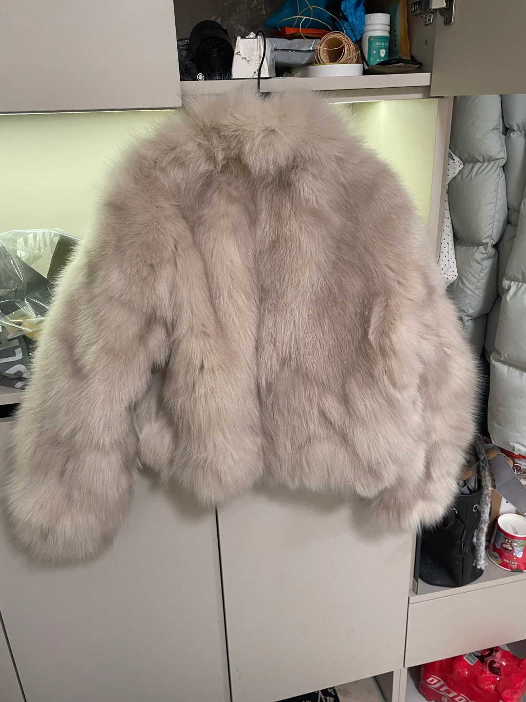 saga小千金和琳琳家韩女千金 留哪件？