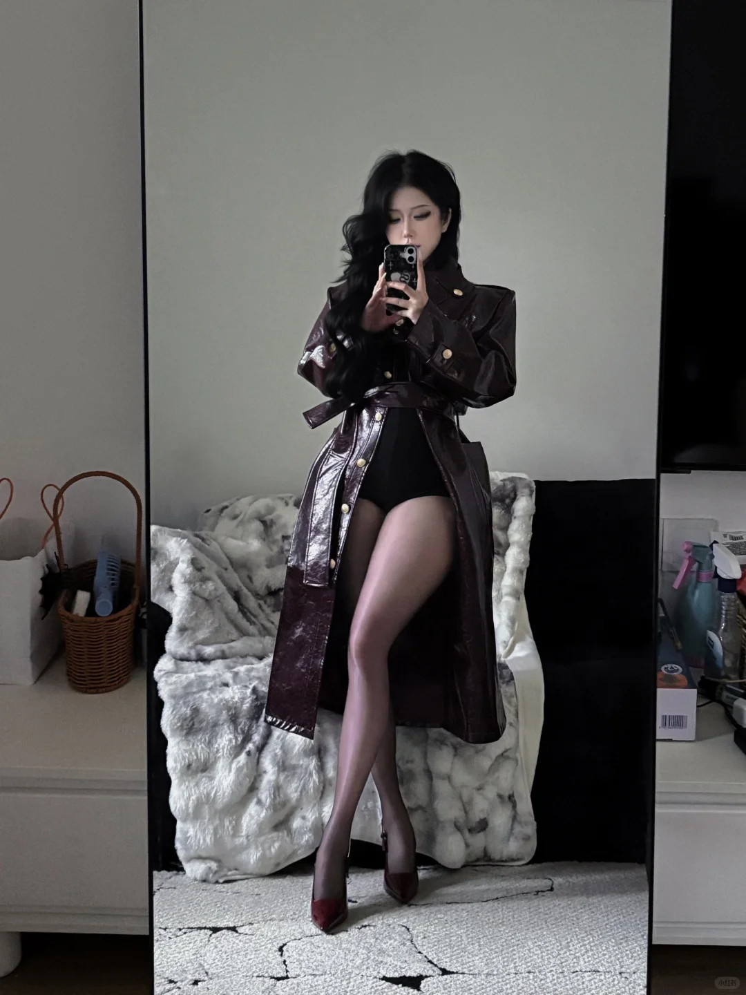 115斤辣妹穿搭|漆皮风衣的含金量