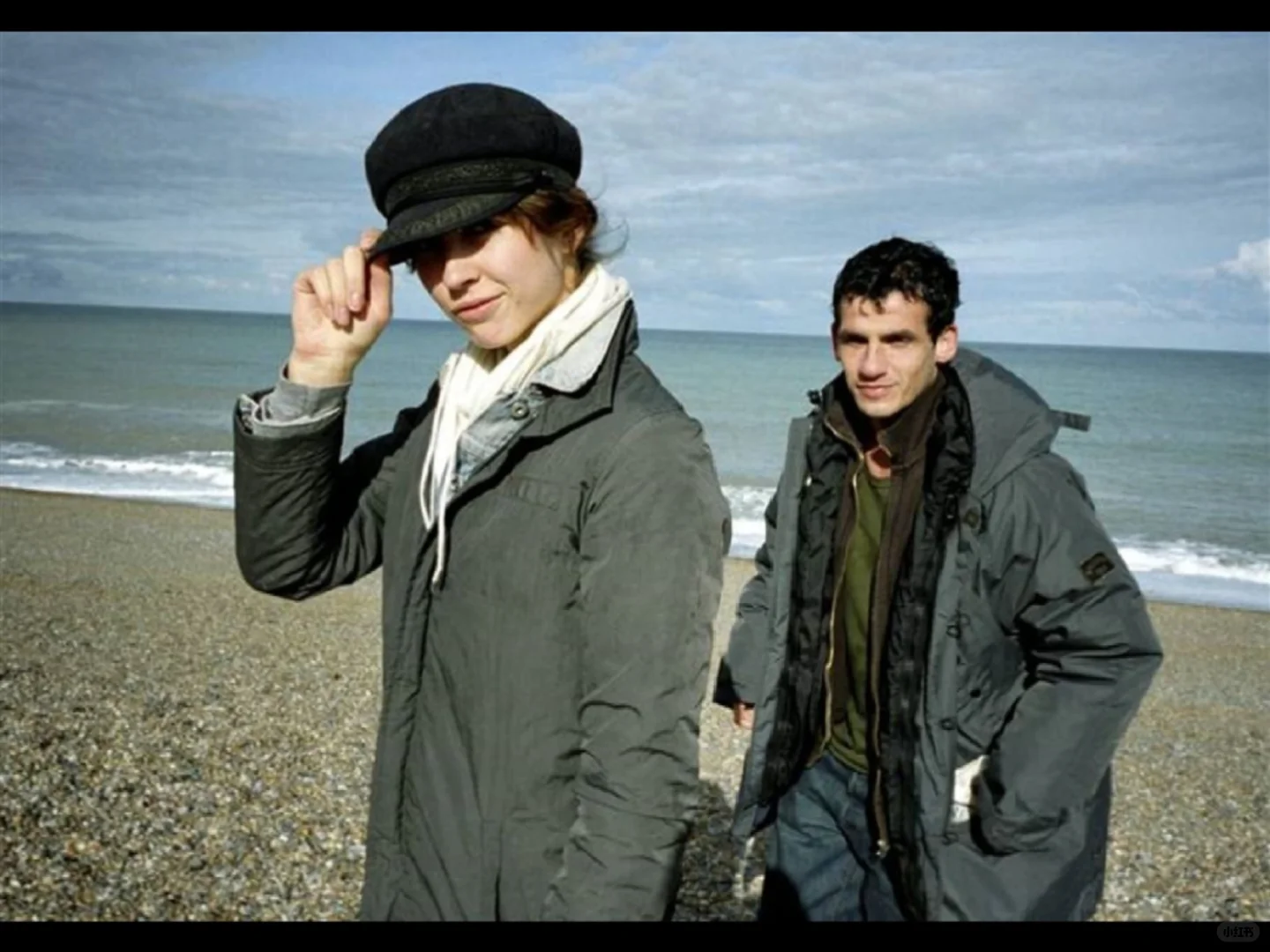 在《九歌》的床上，我们做了九场孤独的梦