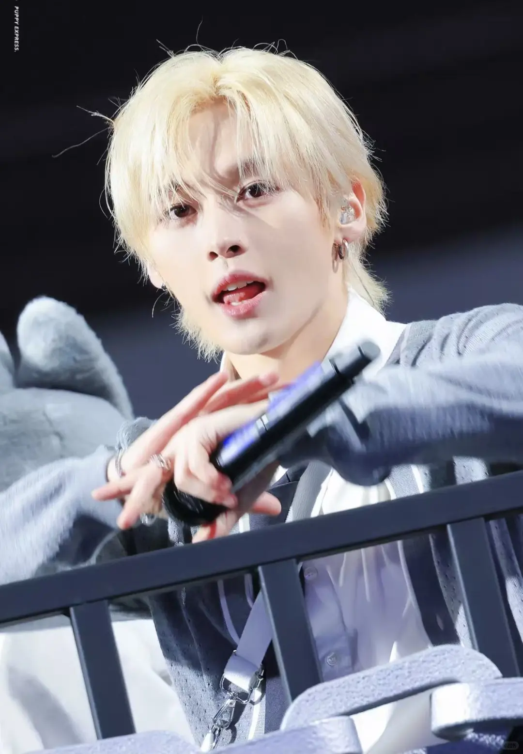 这大双。。。只有他可以驾驭吧❓❗️