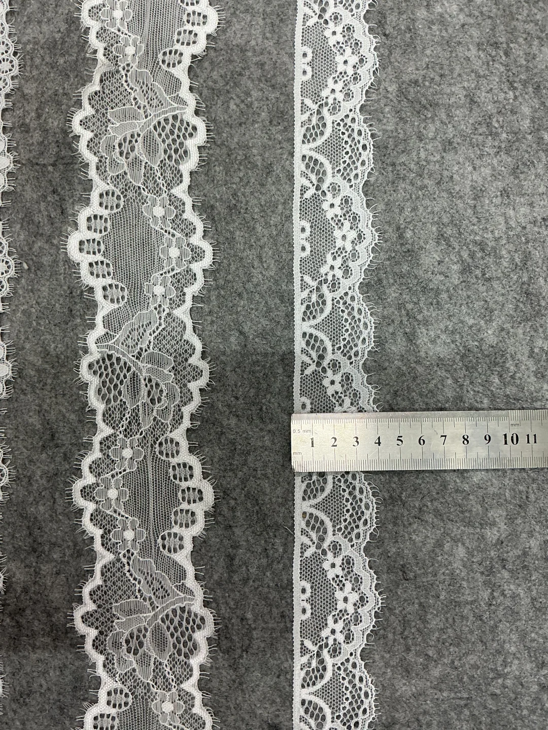 弹力睫毛蕾丝花边～软软的