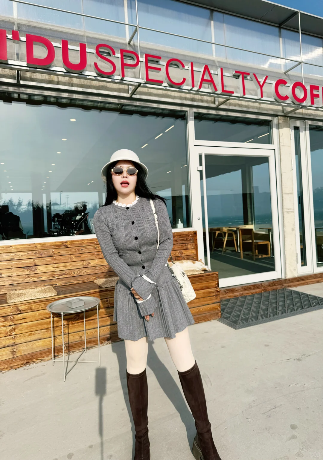 在海边拍到了圣诞树🎄