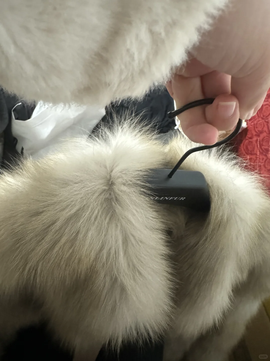 琳琳皮草韩女千金留不留啊