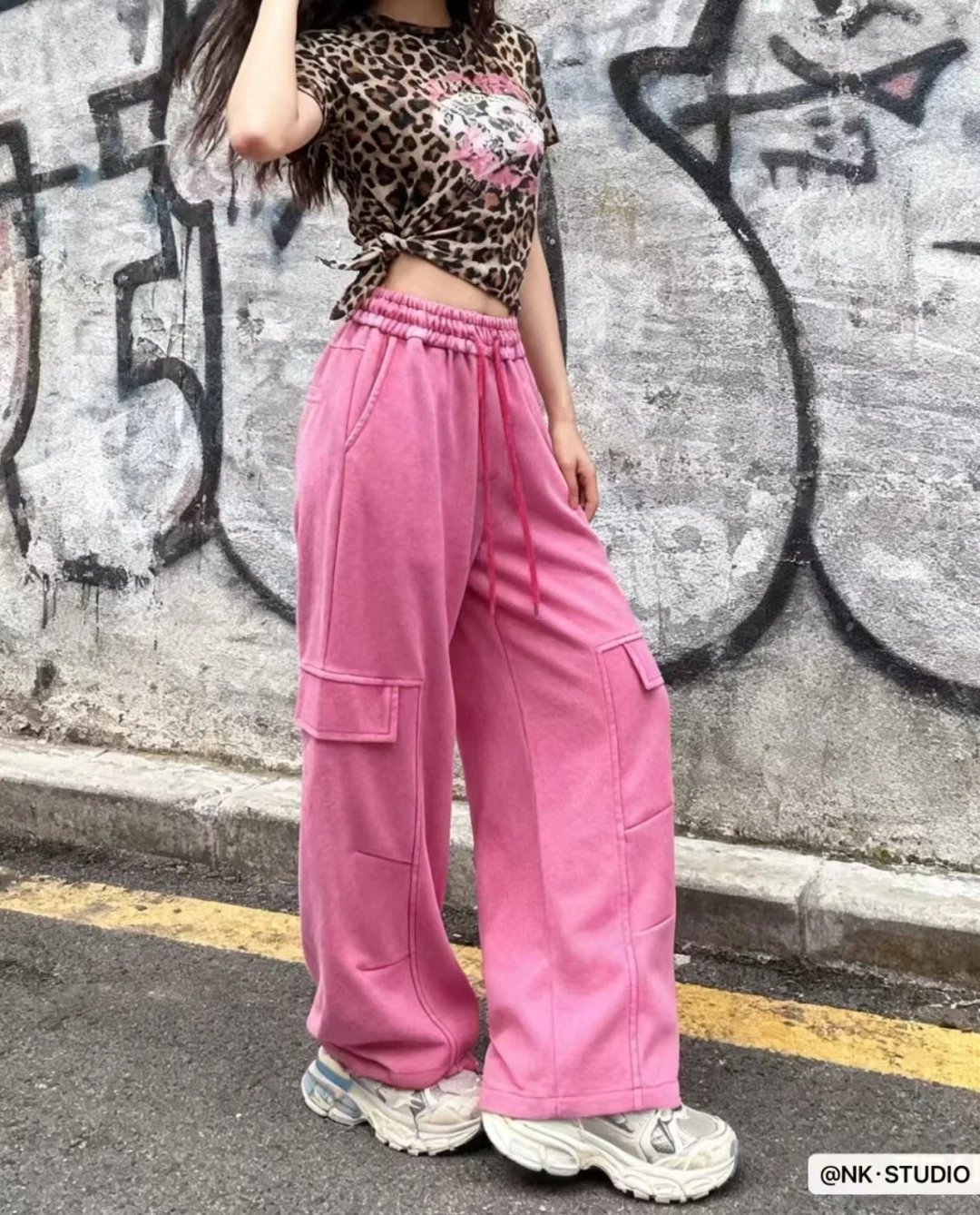 柠可广州沙河金马平价潮牌辣妹风女装档口